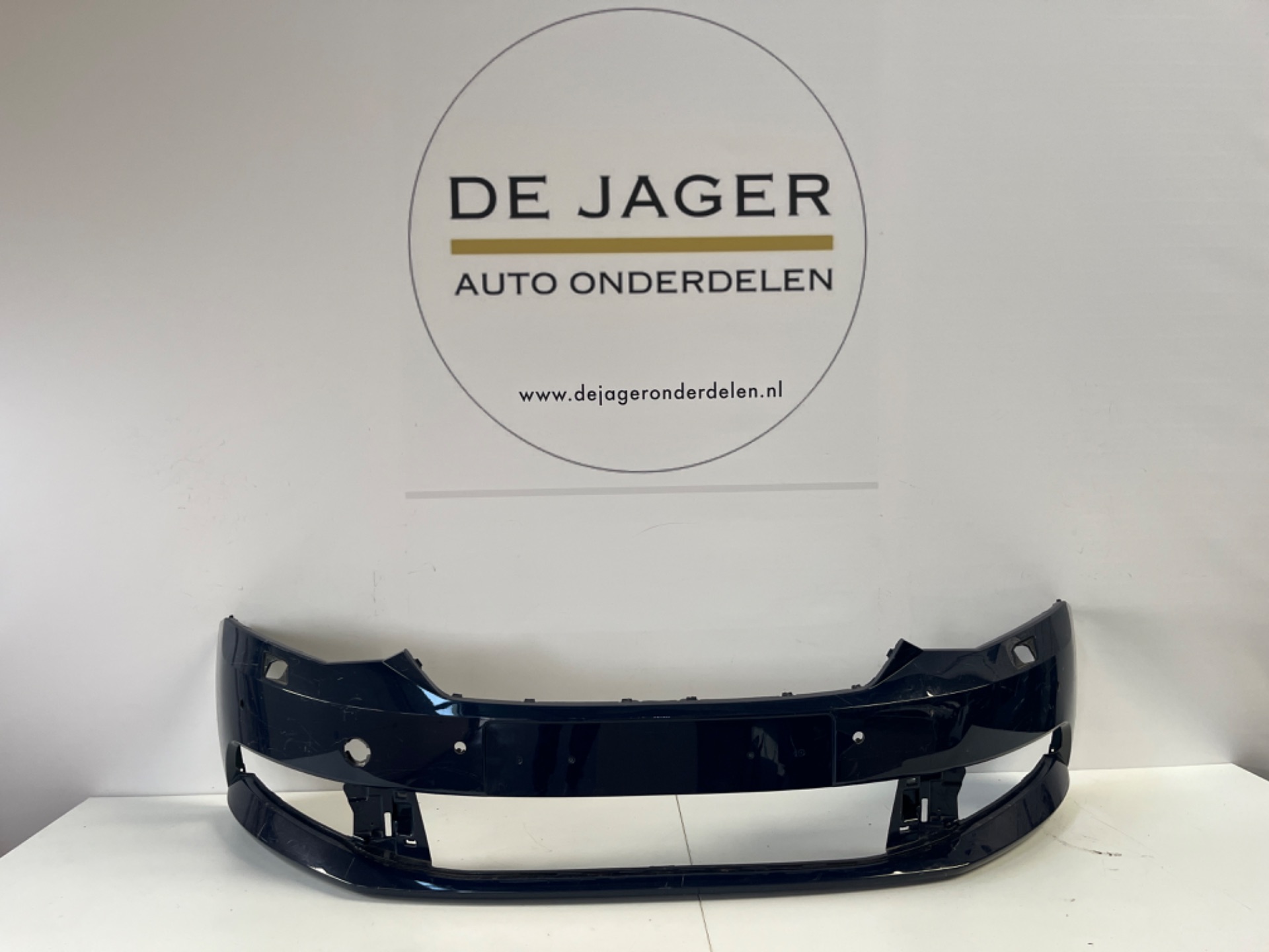 SKODA FABIA 3 FRONTSTOßSTANGE STOßSTANGE 2014- 6V0807221