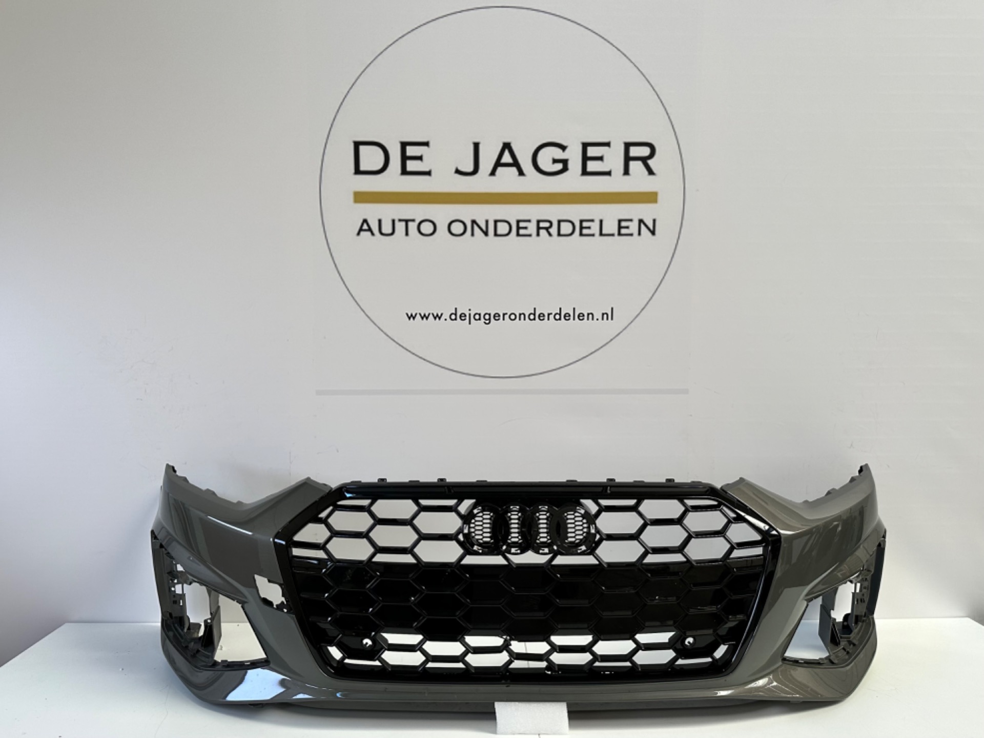 AUDI A5 S-Line S5 8W F5 B9 FACELIFT VOORBUMPER 8W6807437AB