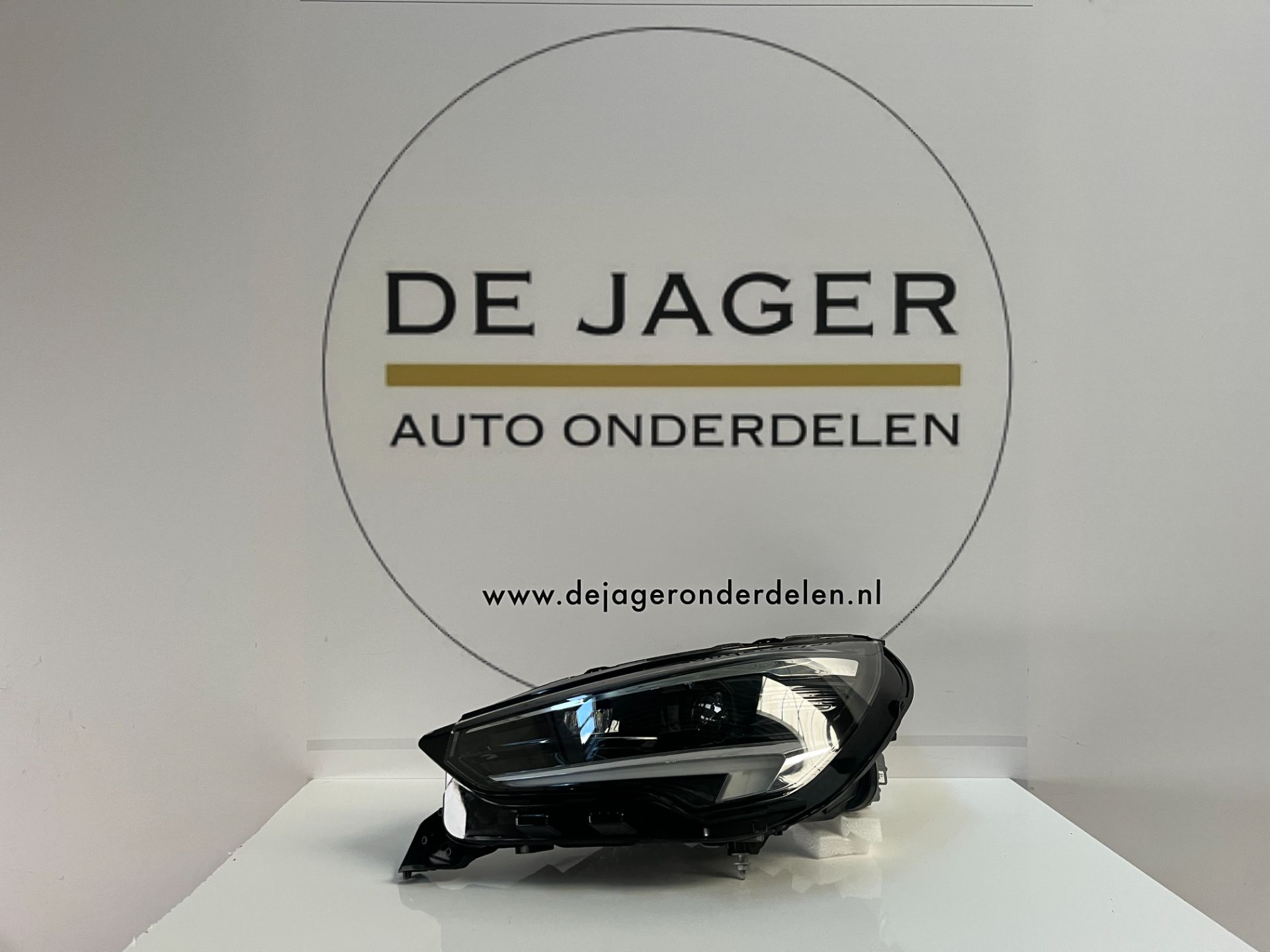 OPEL CORSA F ILUX KOPLAMP LINKS + MODULE 39162658 COMPLEET