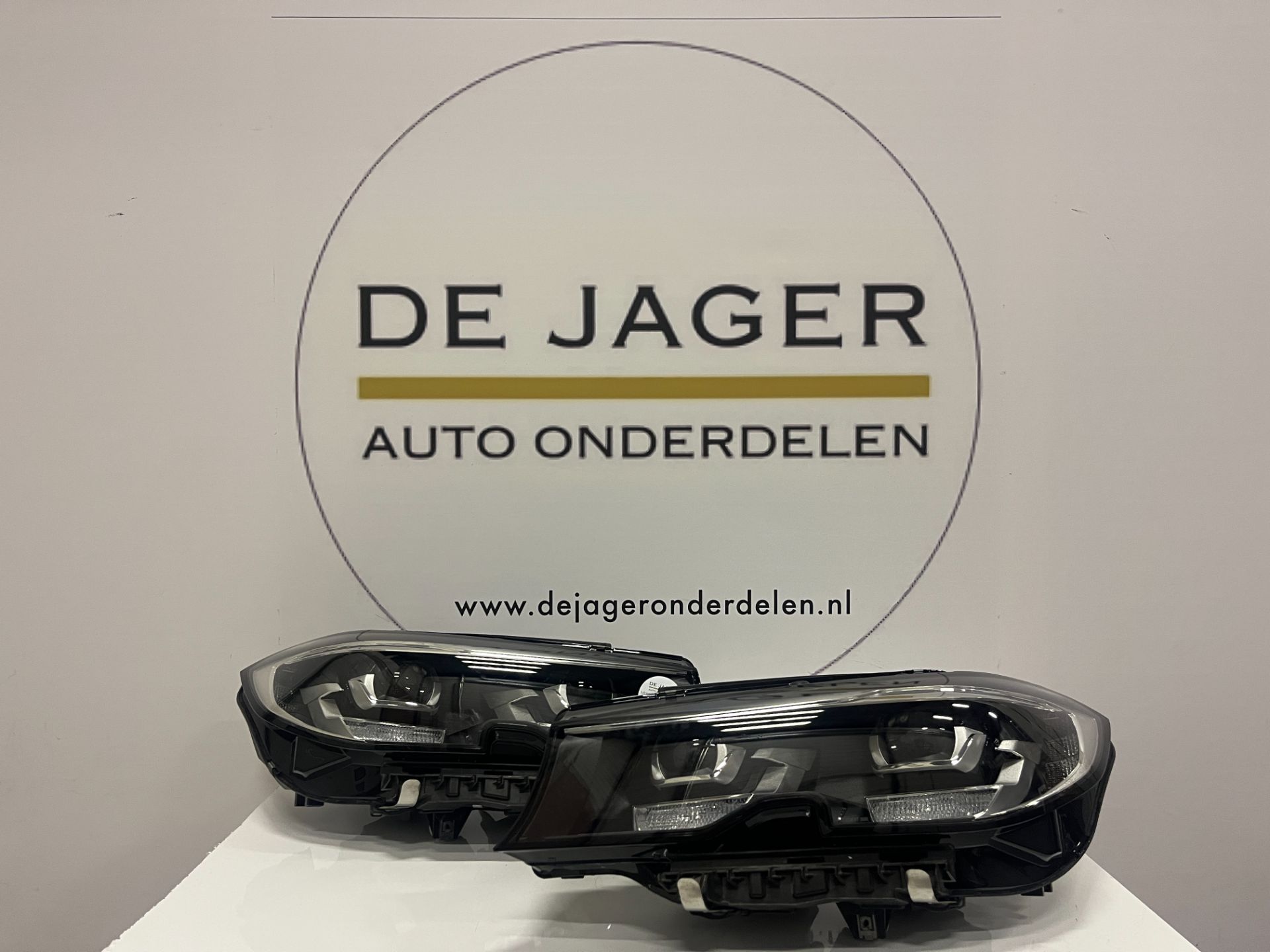 BMW SÉRIE 3 G20 G21 JEU DE LAMPES FRONTALES LED A99481695 A89481696