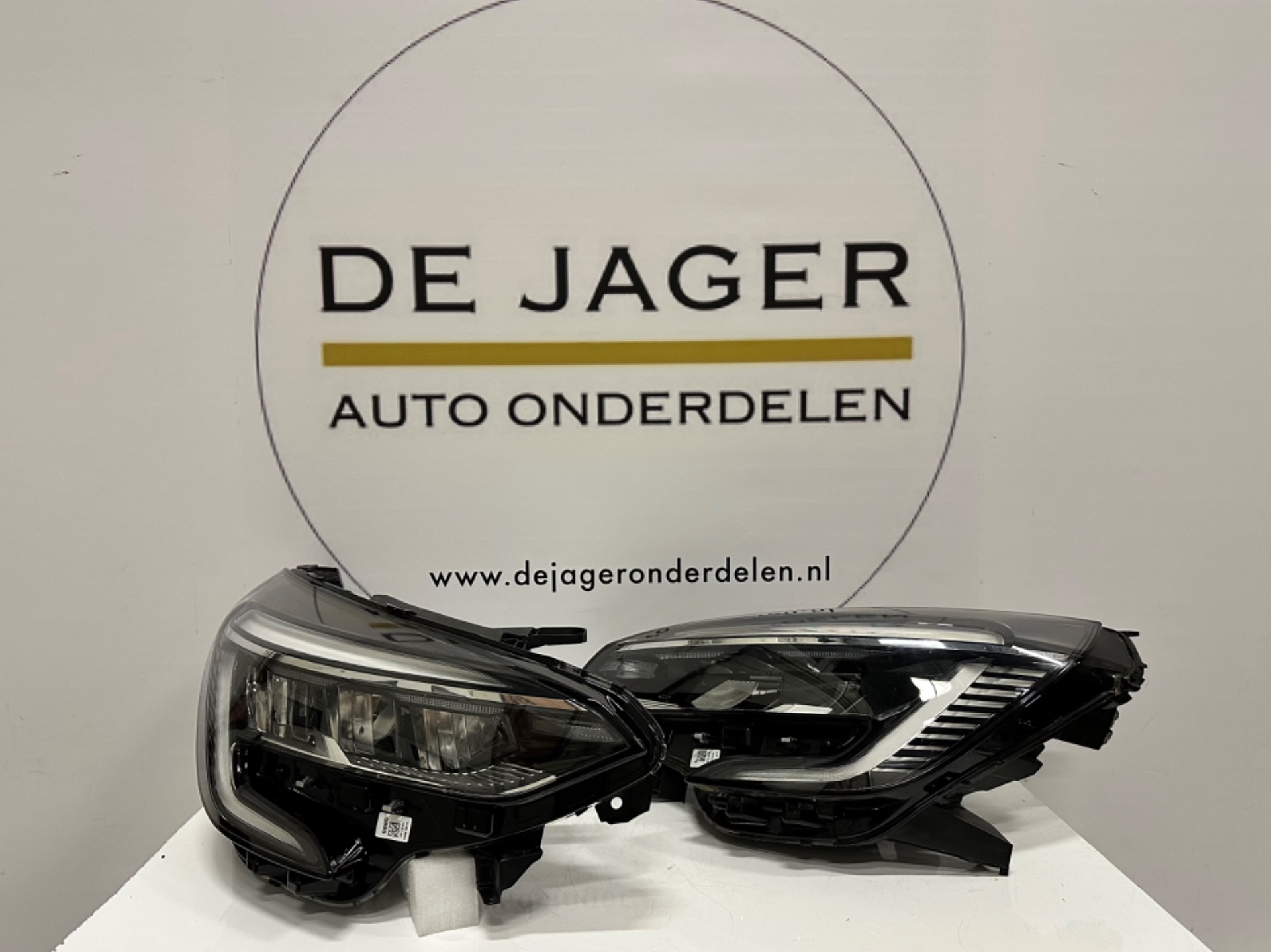 RENAULT CLIO V 5 KOPLAMPEN SET LED PURE VISION