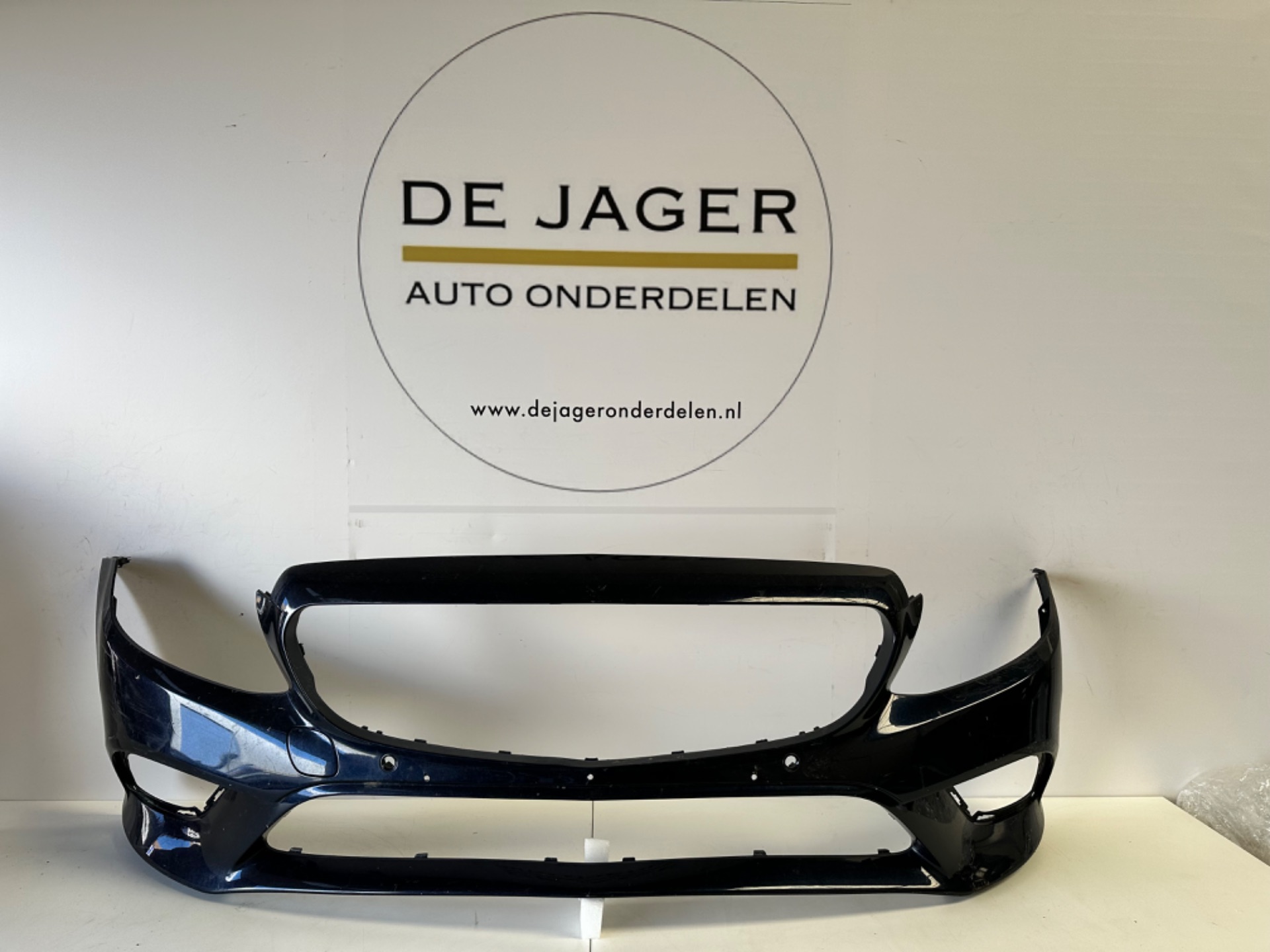 MB C KLASSE W205 FACELIFT VOORBUMPER BUMPER  A2058851101