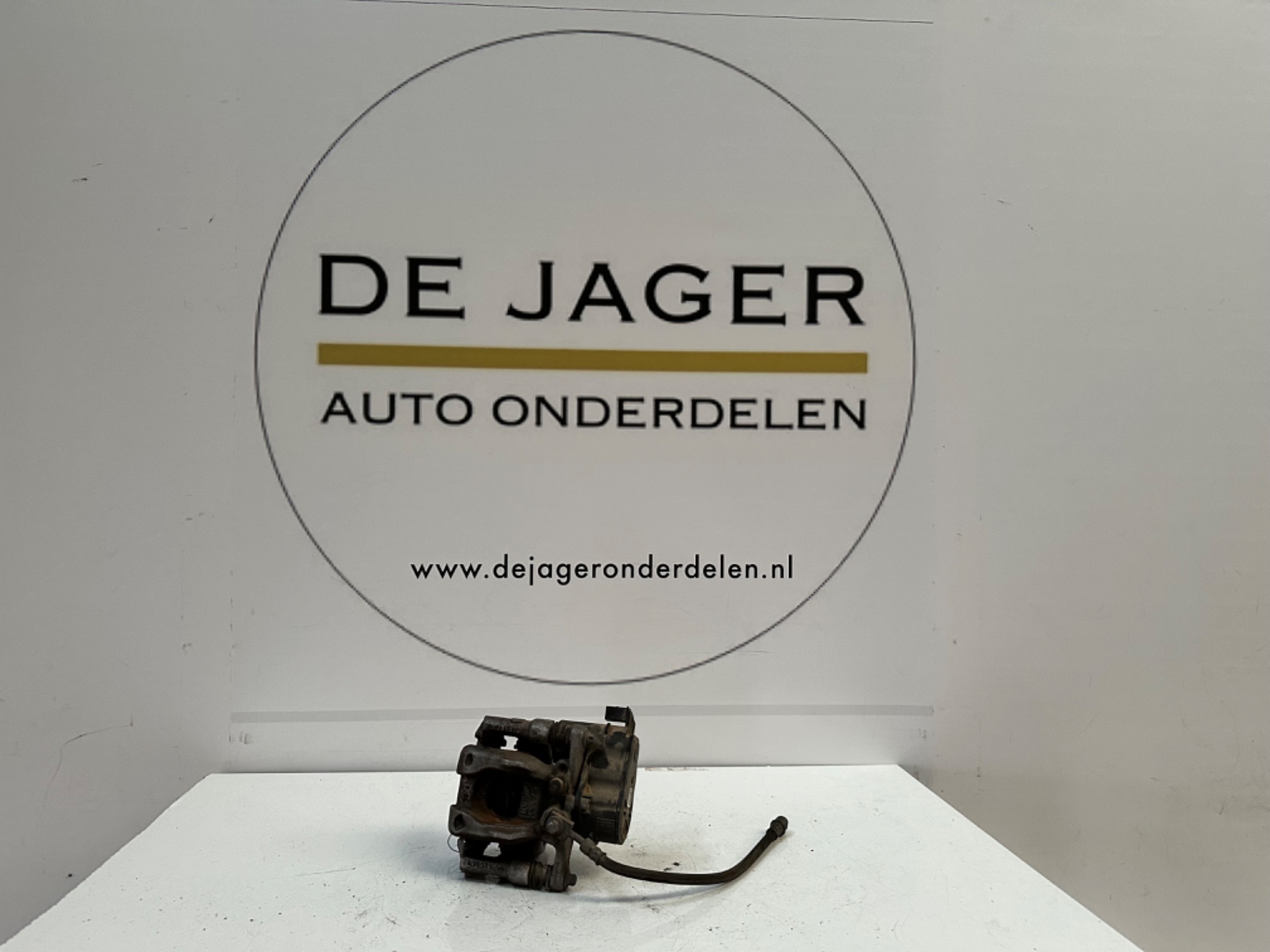 MERCEDES A B CLA GLA GLB REMKLAUW A2474230398 LINKSACHTER