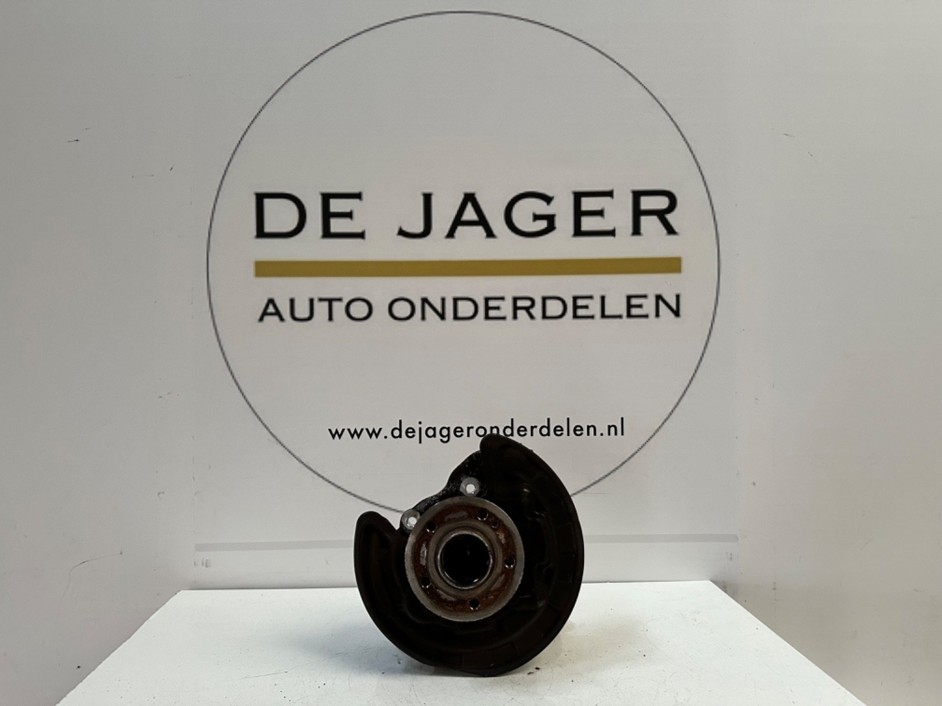 MERCEDES A B CLA GLA GLB FUSEE LINKSACHTER A2470500