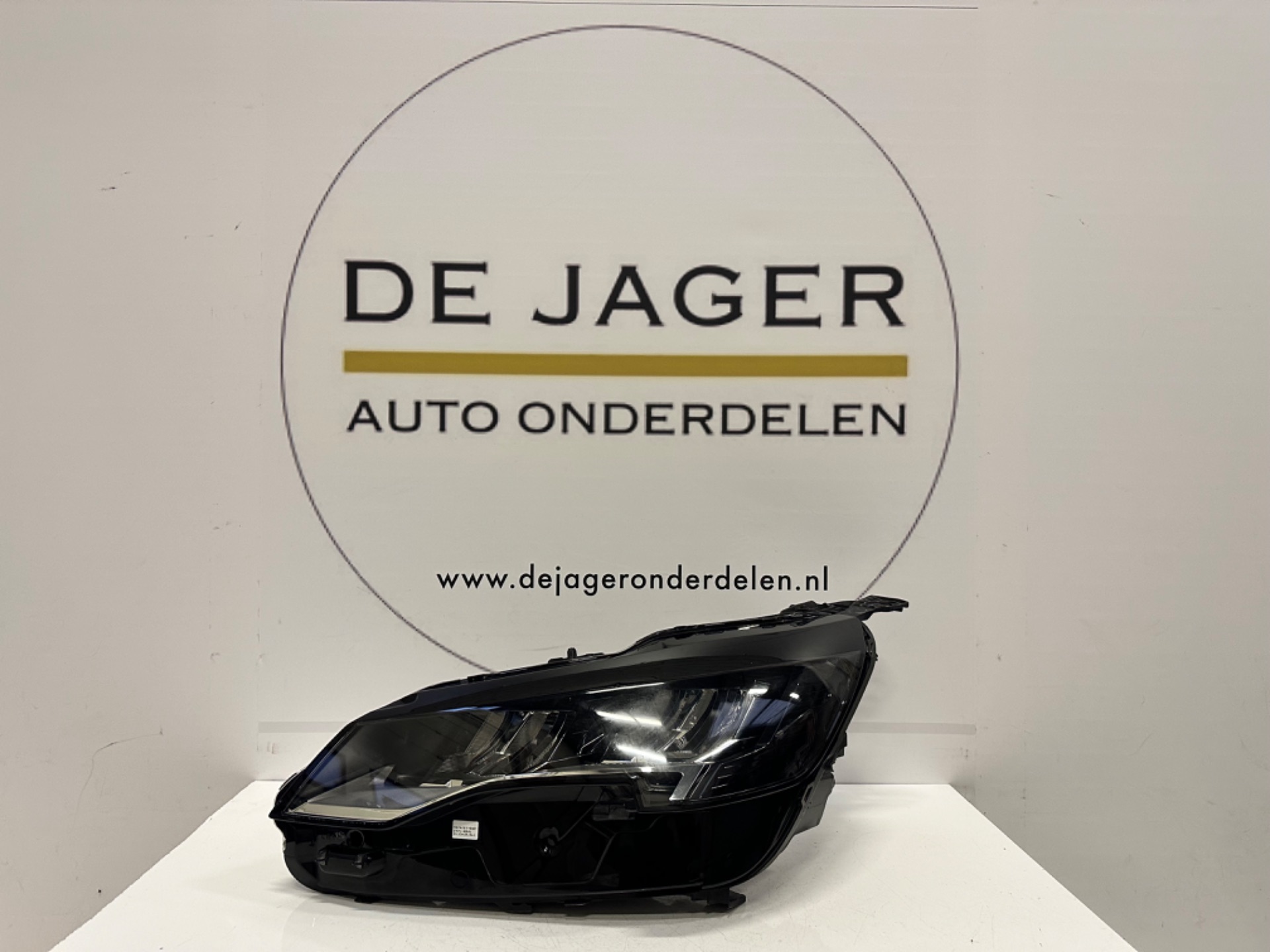 PEUGEOT 3008 5008 FACELIFT LED KOPLAMP 9836230280