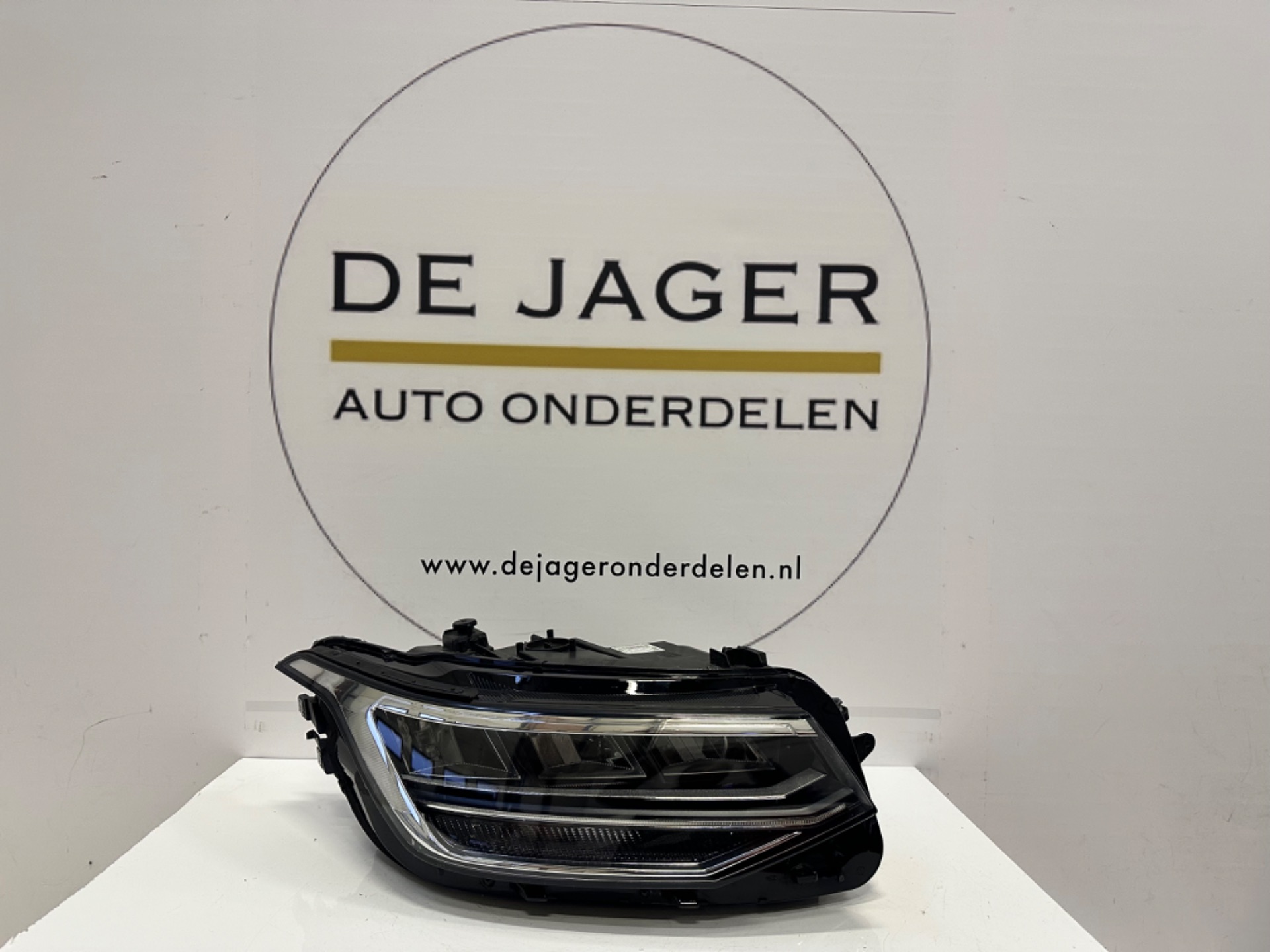 VW TIGUAN 5NB FACELIFT FULL LED HEADLIGHT RIGHT 5NB941036C