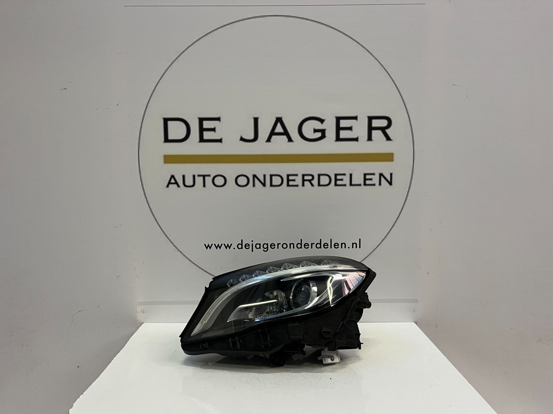 MERCEDES W156 GLA ILS LED XENON KOPLAMP LINKS A1569061700