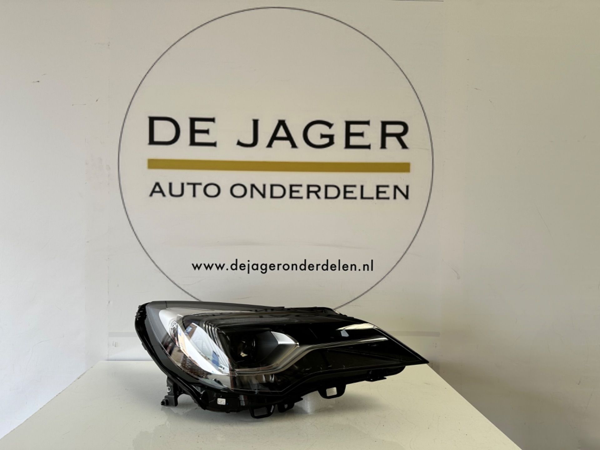 OPEL ASTRA K KOPLAMP RECHTS ILUX VOL LED 39055746