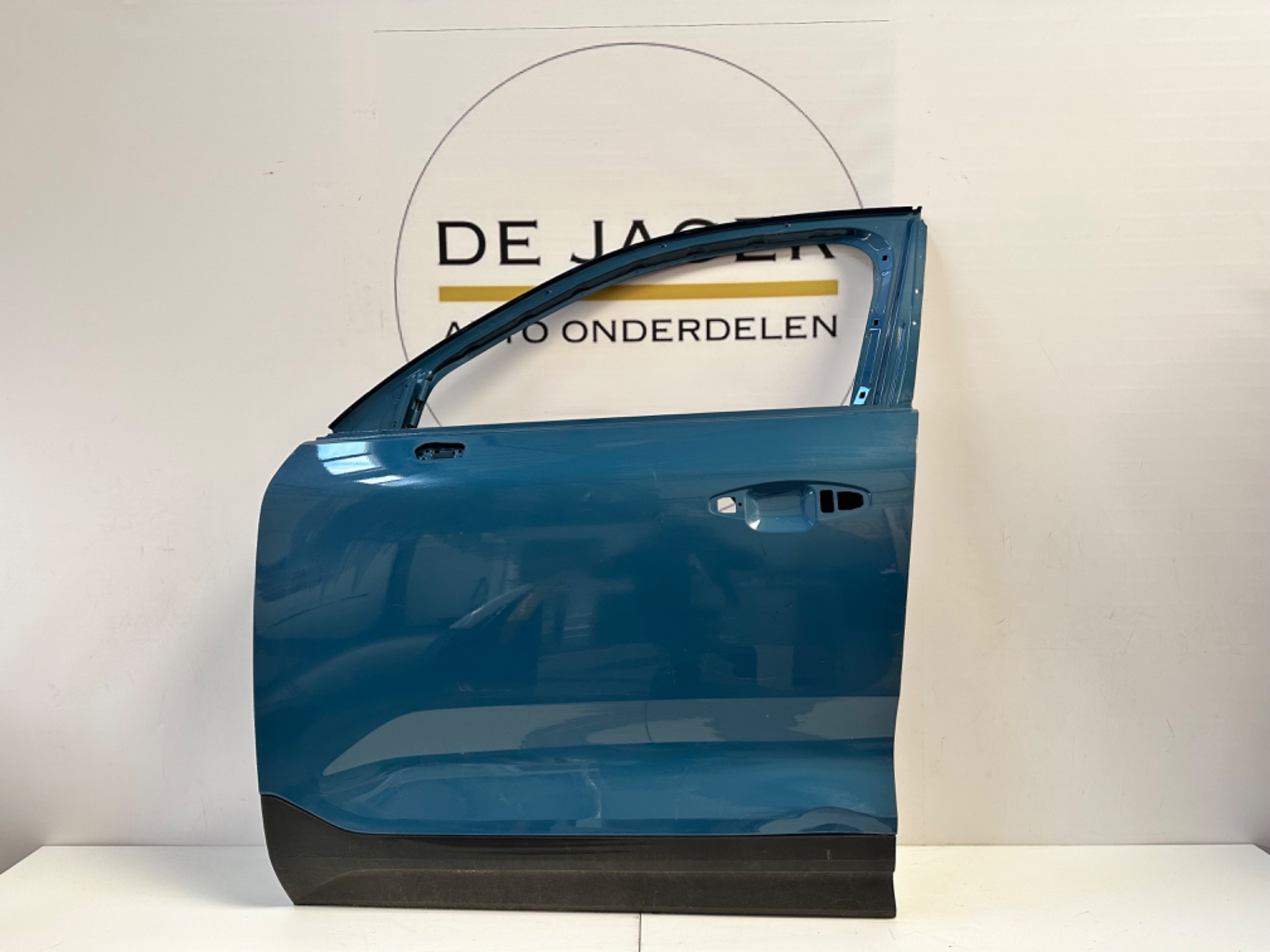 VOLVO XC40 DOOR DOOR FRONT LEFT ORIGINAL
