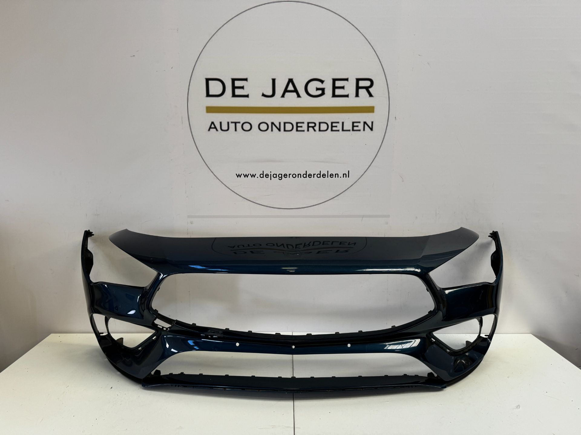 MERCEDES W118 CLA AMG VOORBUMPER BUMPER A1188853901