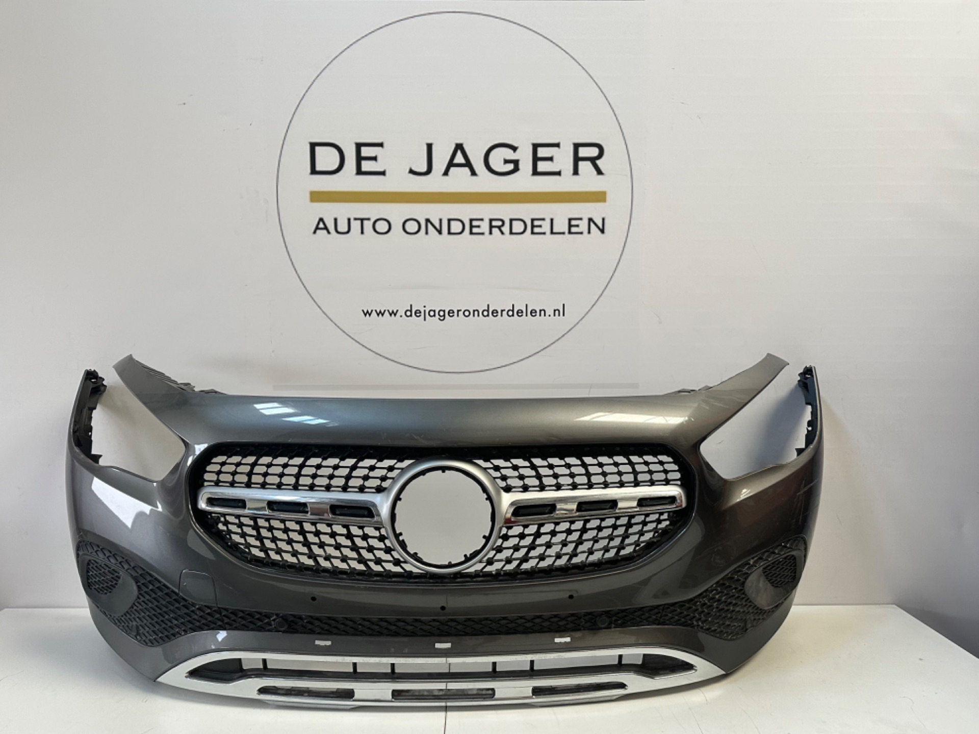 MERCEDES GLA H247 PARE-CHOCS AVANT A2478858803 COMPLET