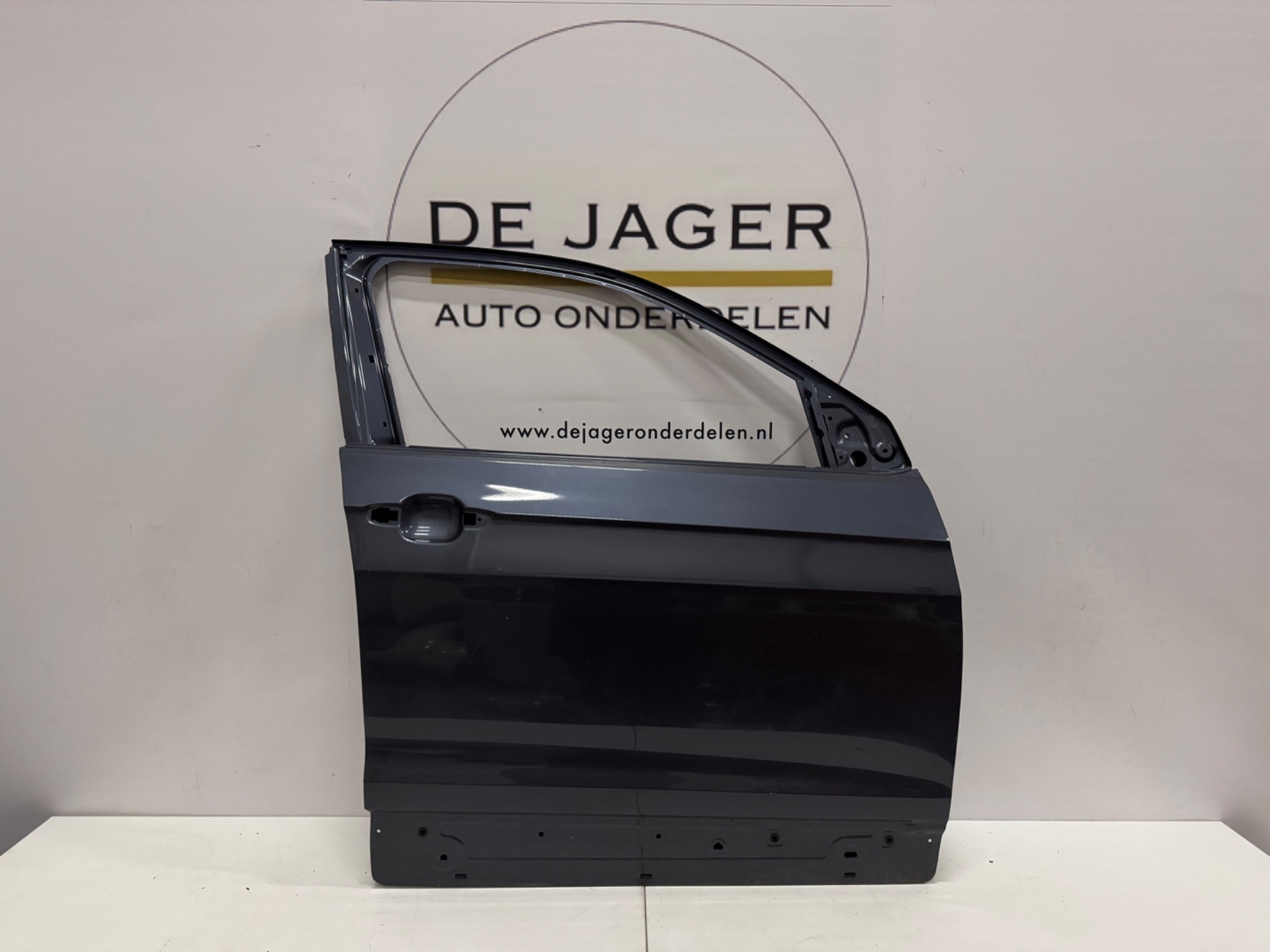SEAT ATECA 575 SKODA KAROQ DEUR PORTIER RECHTSVOOR 575831312