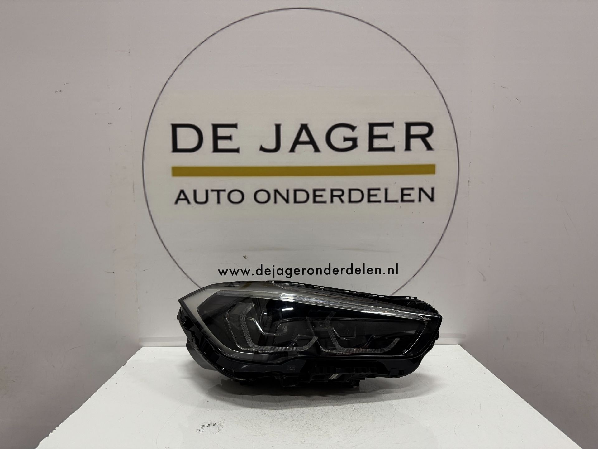 BMW X1 F48 LCI FACELIFT FULL LED PHARE DROIT 63115A01172