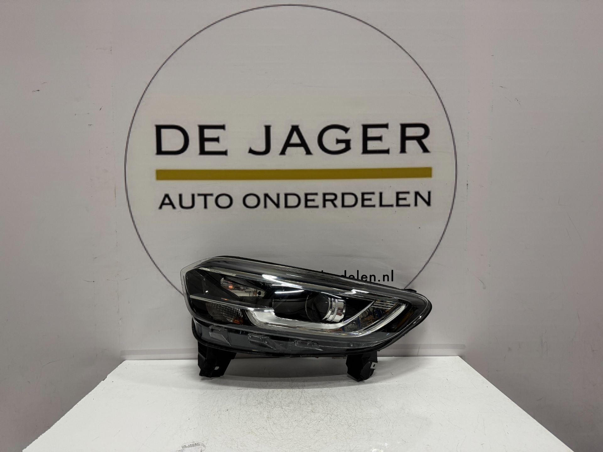 RENAULT KADJAR LED KOPLAMP LINKS 260609857R ORIGINEEL