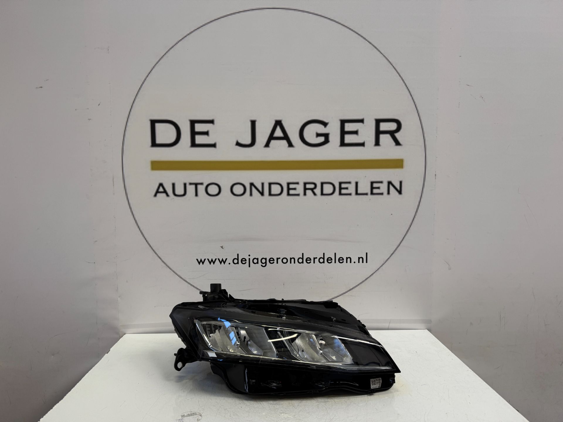 PEUGEOT 308 III T10 VOL LED KOPLAMP RECHTS 98516735