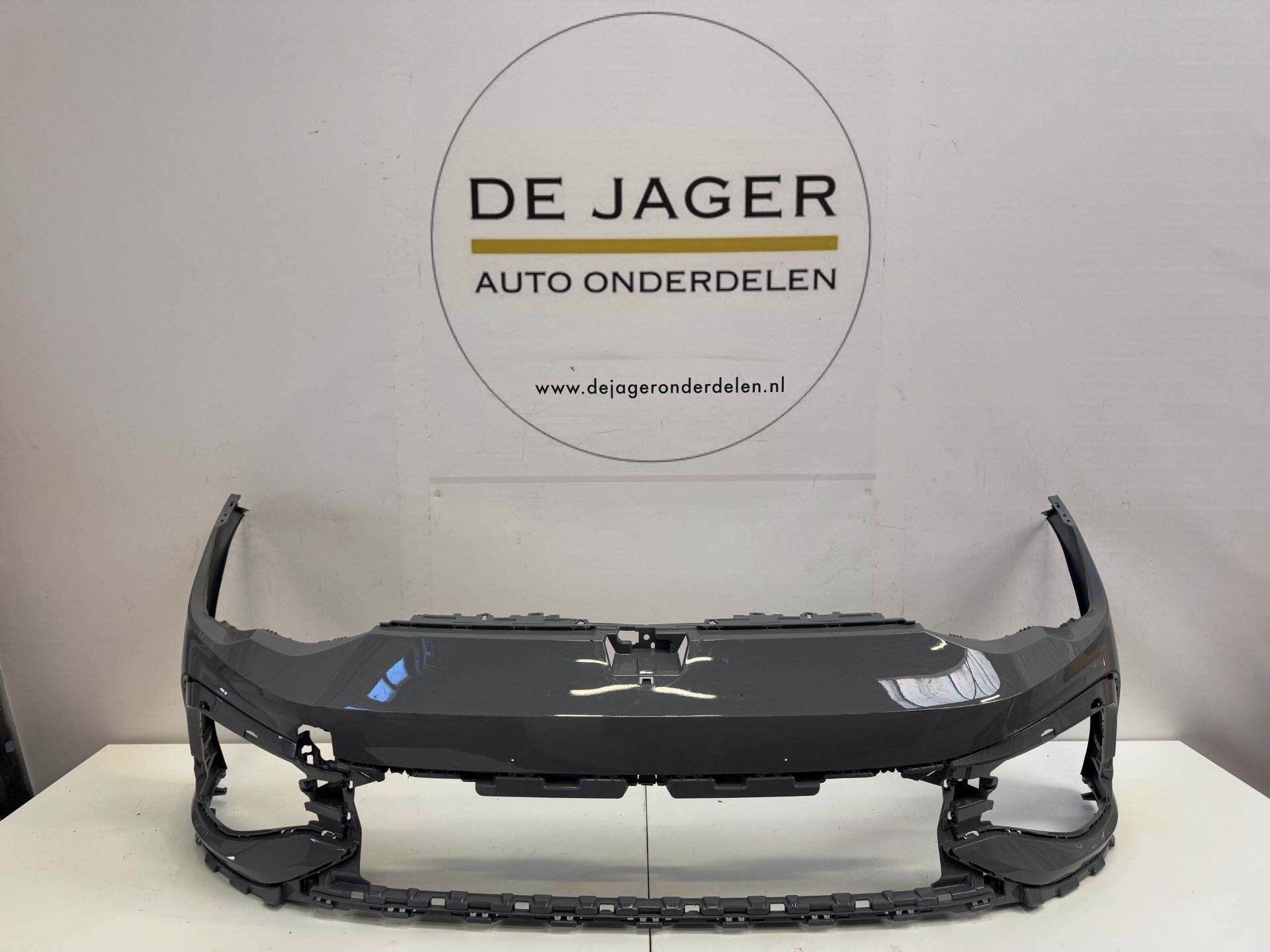 Pare-chocs avant VW GOLF 8 GTI Clubsport 5H0807221D
