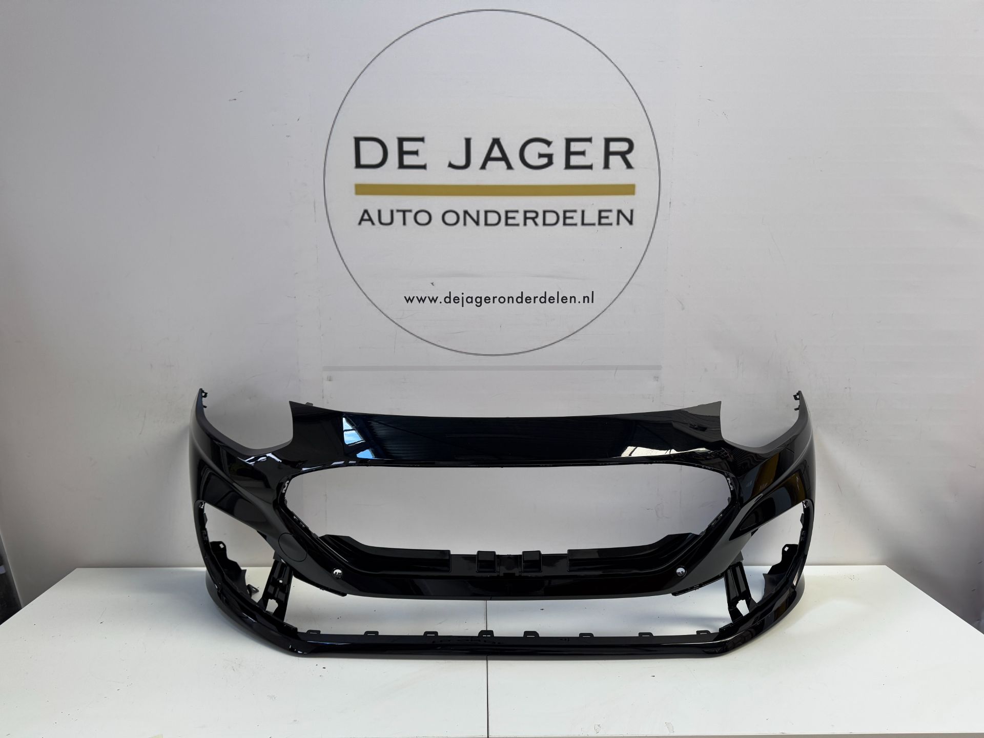 FORD FIESTA MK8 FACELIFT 2021 - VOORBUMPER BUMPER