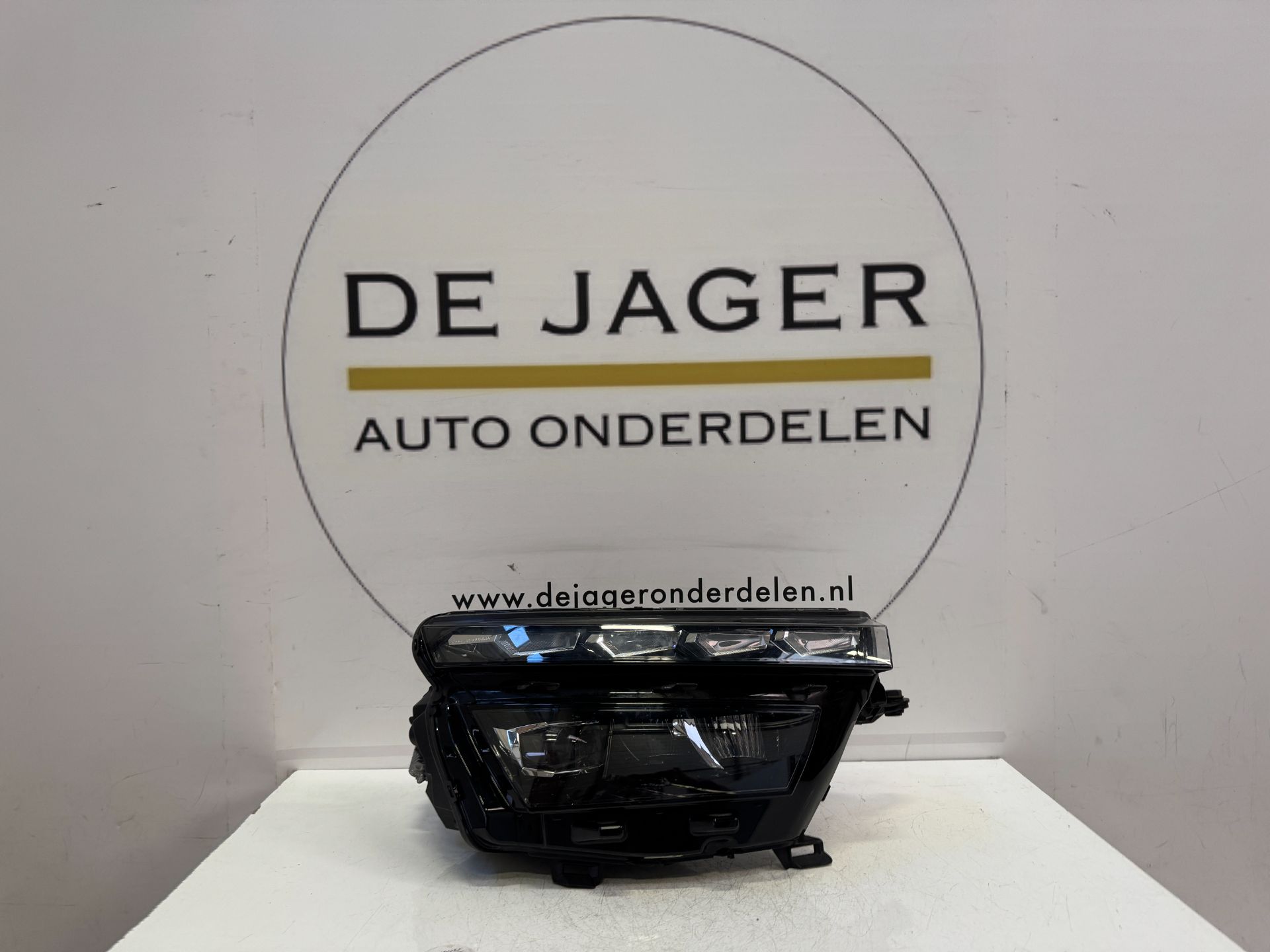 SKODA KAMIQ LED SCHEINWERFER KOMPLETT RECHTS 658941016B