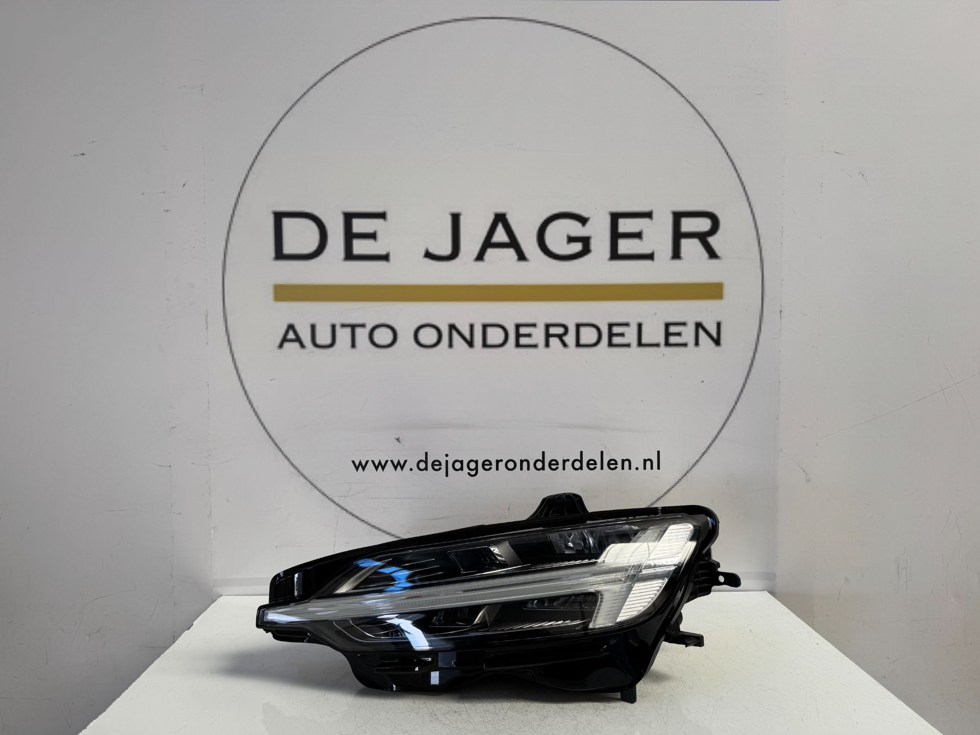 VOLVO V60 S60 LED-Mittelscheinwerfer links komplett 32228817