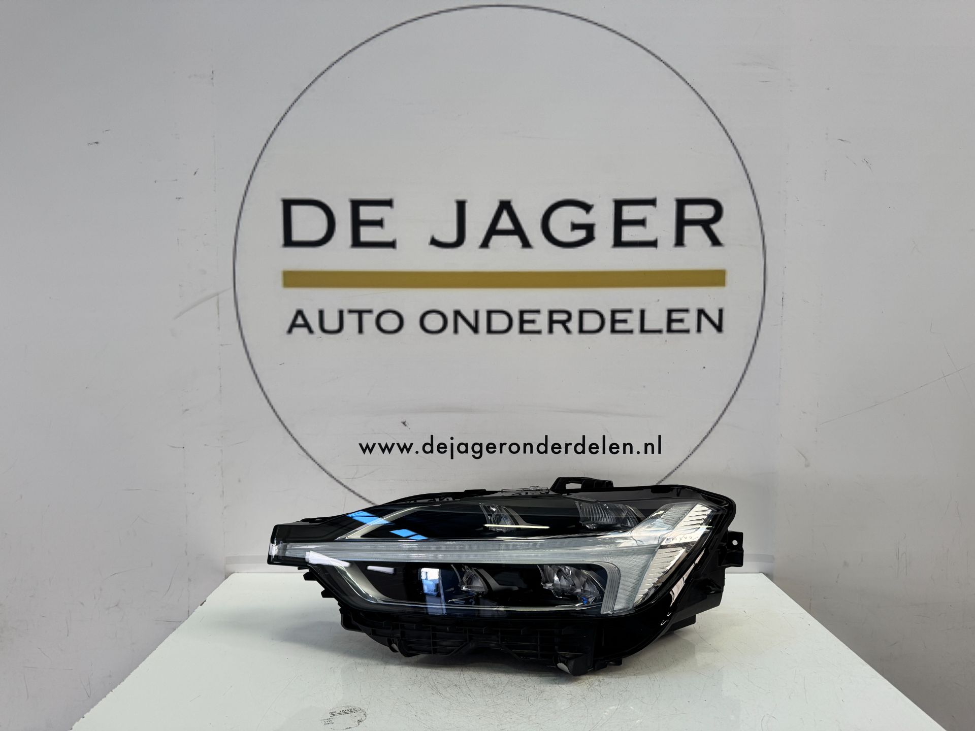 VOLVO XC60 2 VOL LED LHD KOPLAMP LIENS 31655229