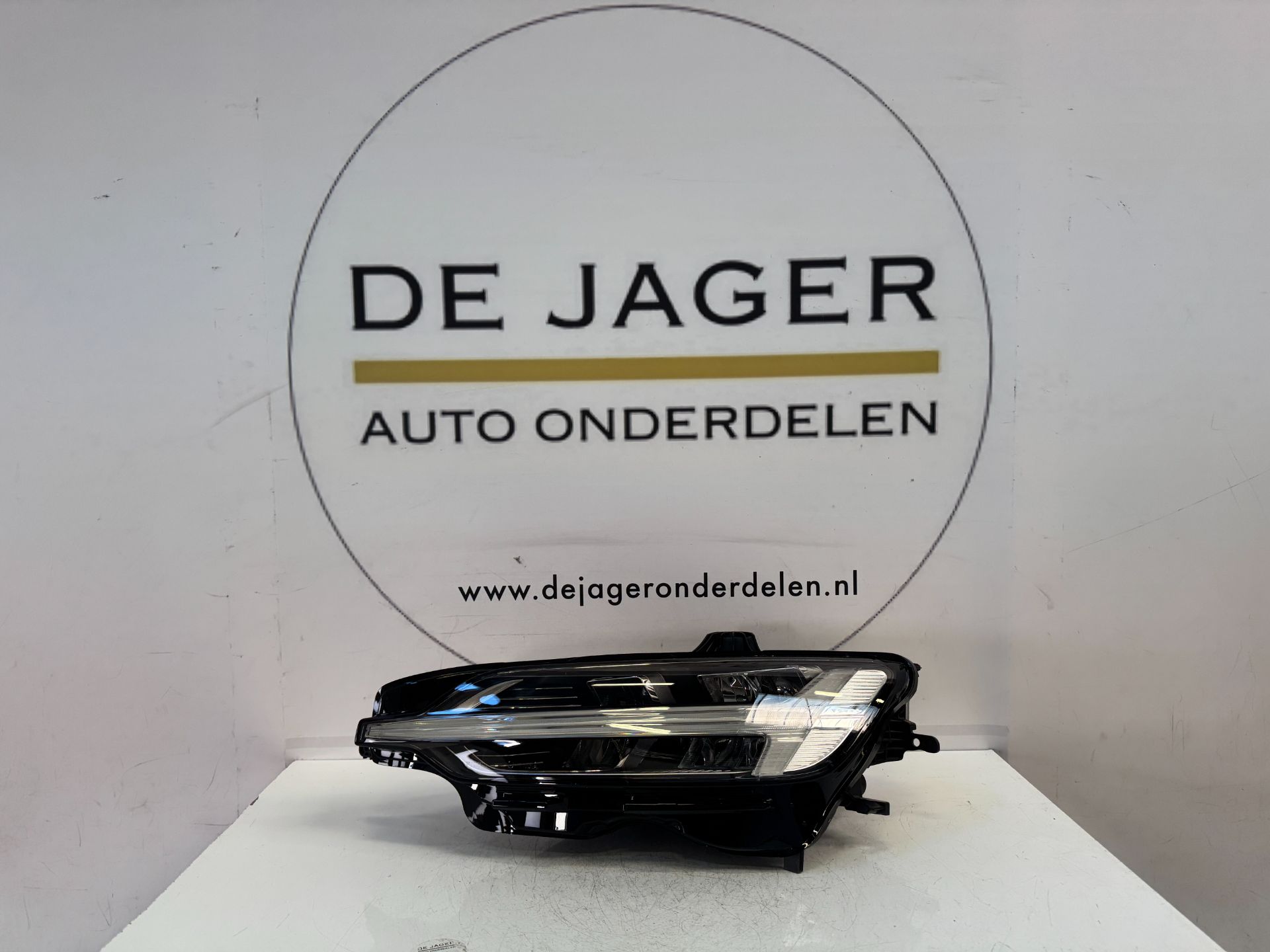 VOLVO V60 S60 MID LED HEADLIGHT LEFT 32228817 COMPLETE