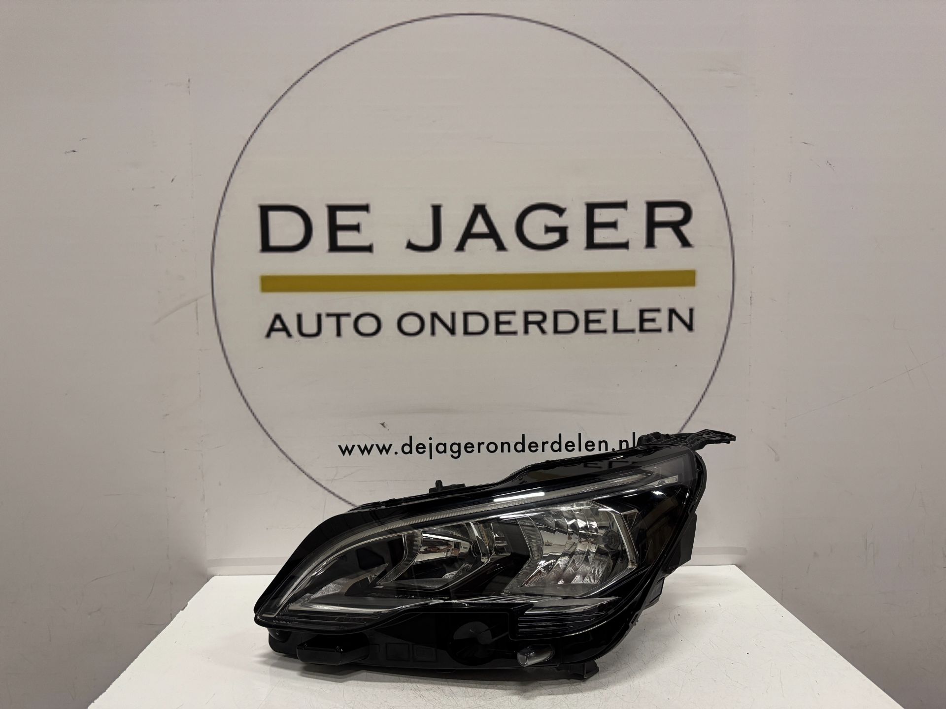 PEUGEOT 3008 2 5008 LED KOPLAMP LINKS 9810478180