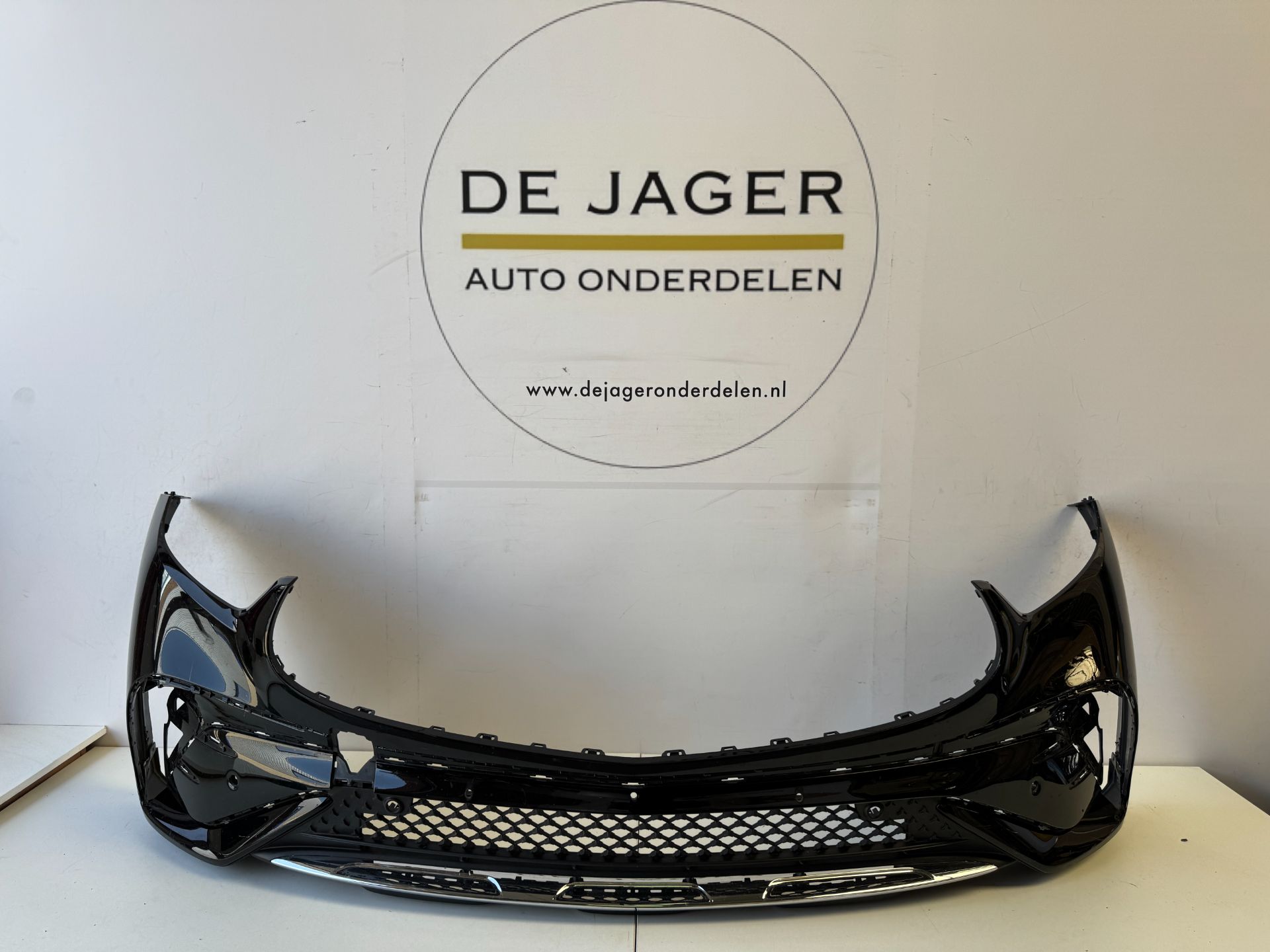 MERCEDES W254 X254 GLC AMG VOORBUMPER BUMPER A2548853101