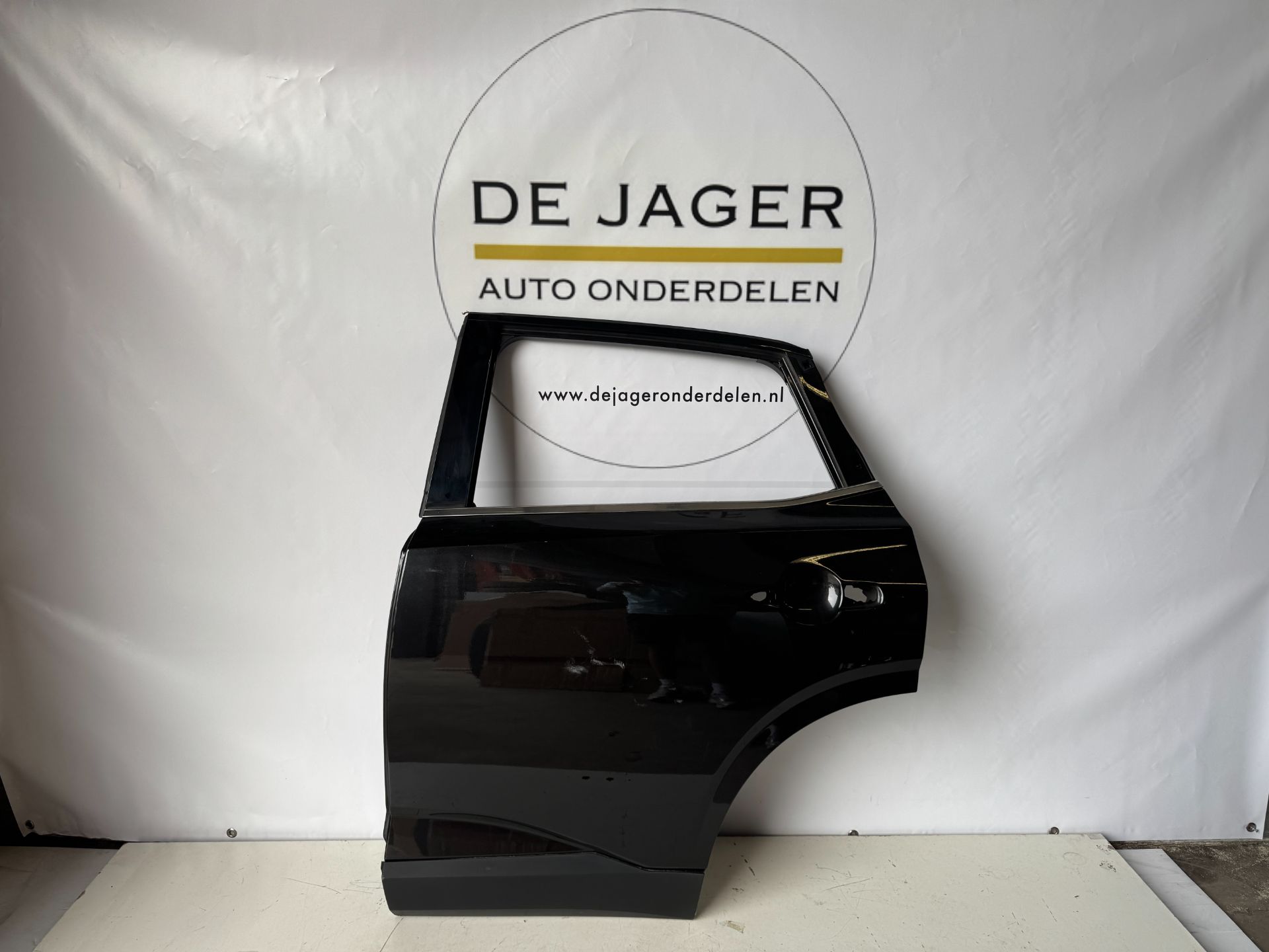 NISSAN QASHQAI J12 PORTIER DEUR ACHTER LINKS 82149-6UA0A