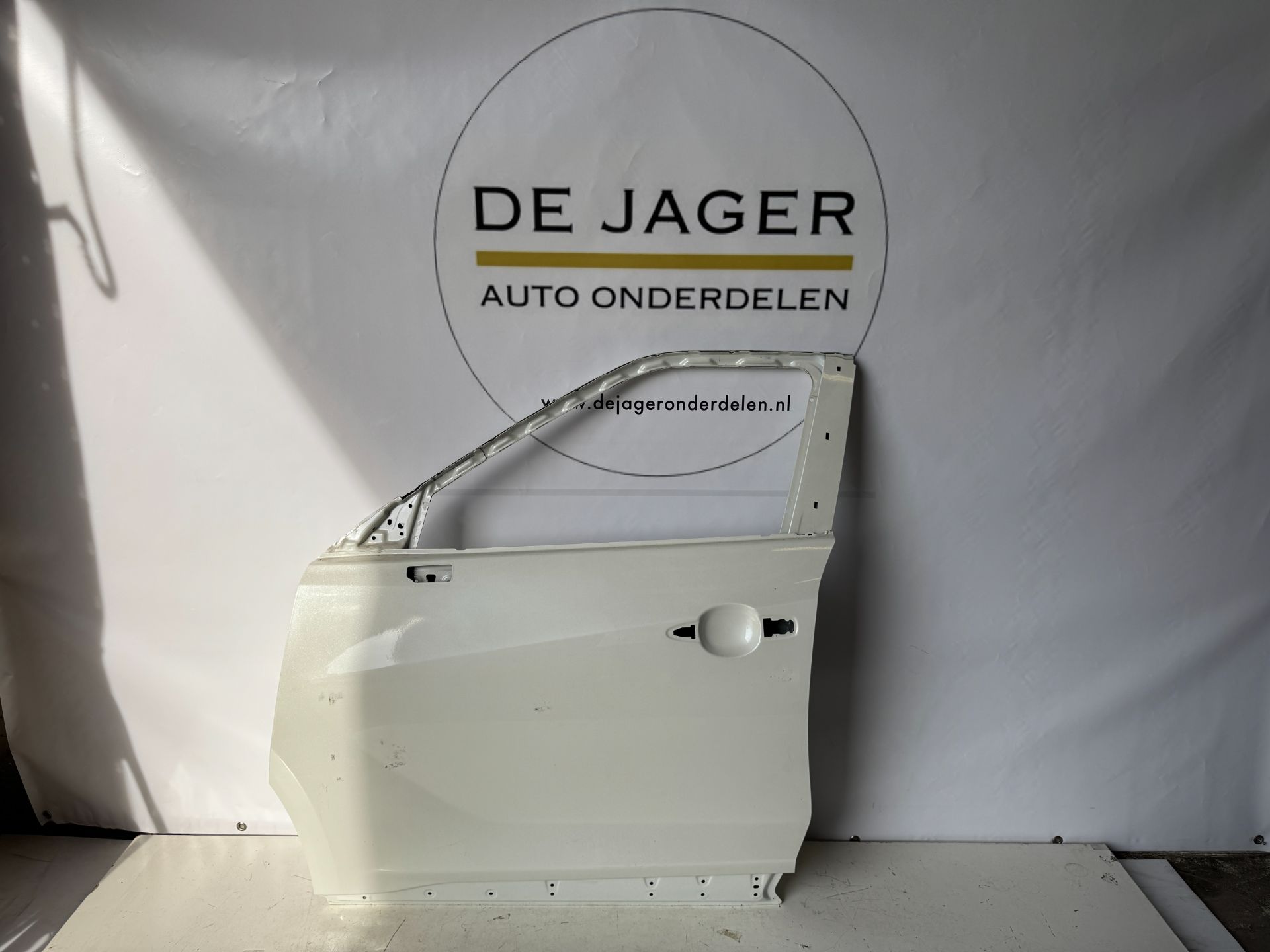 NISSAN JUKE F16 DEUR PORTIER LINKS VOOR H01016PAMD