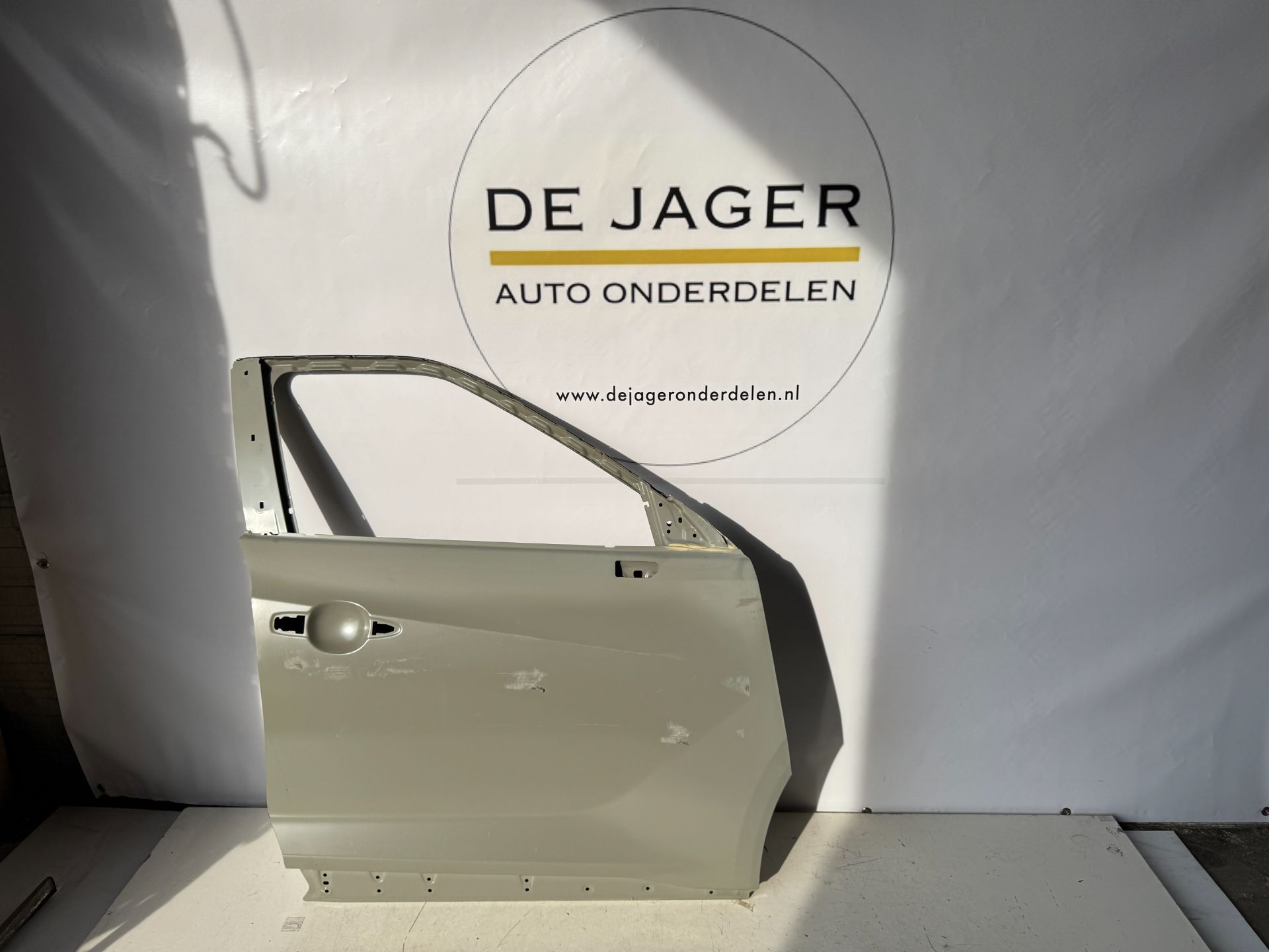 NISSAN JUKE F16 DEUR PORTIER RECHTS VOOR H01006PAMD