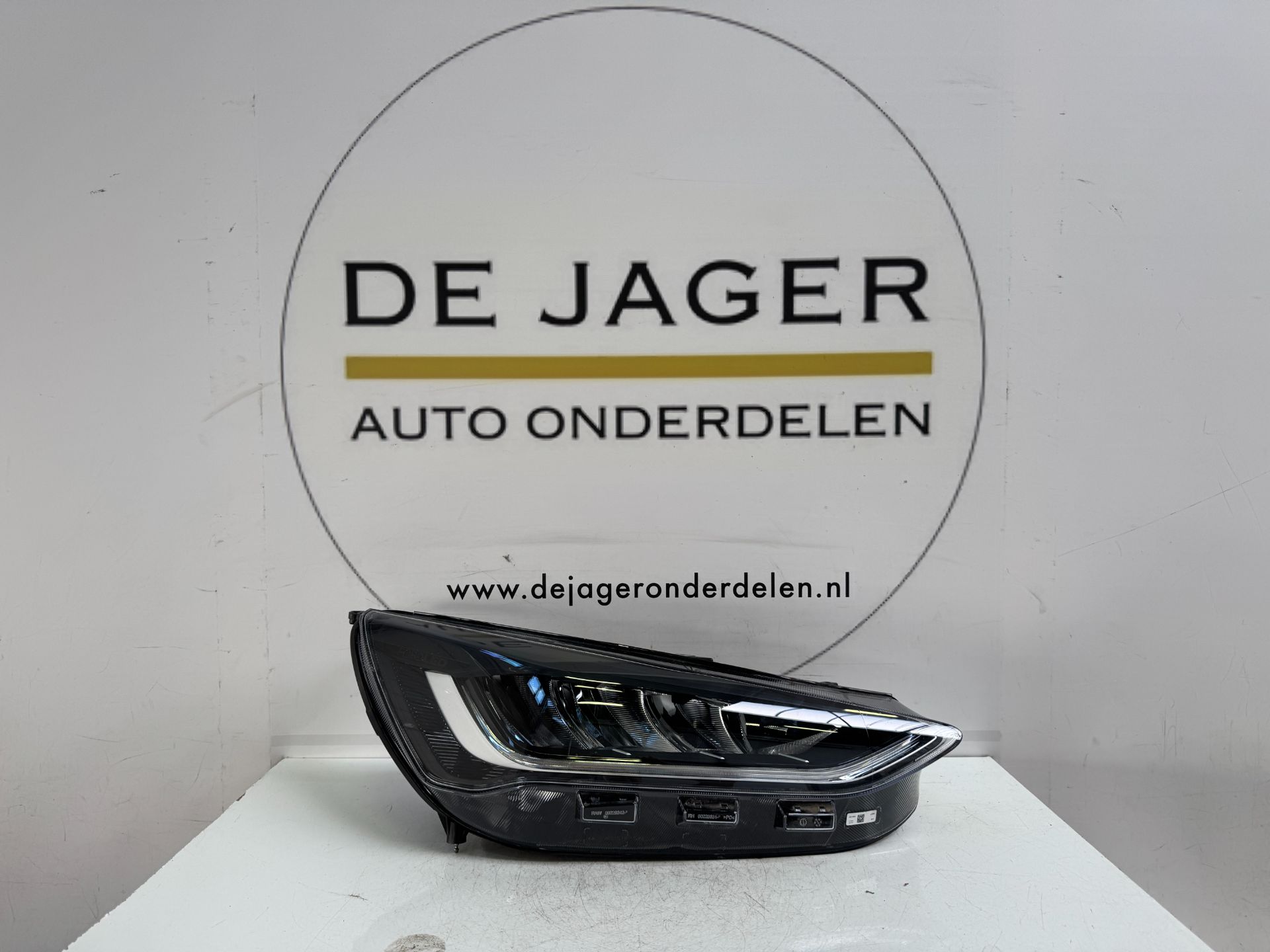 FORD FOCUS MK4 FACELIFT KOPLAMP RECHTS NX7B-13E014-CF 2022-