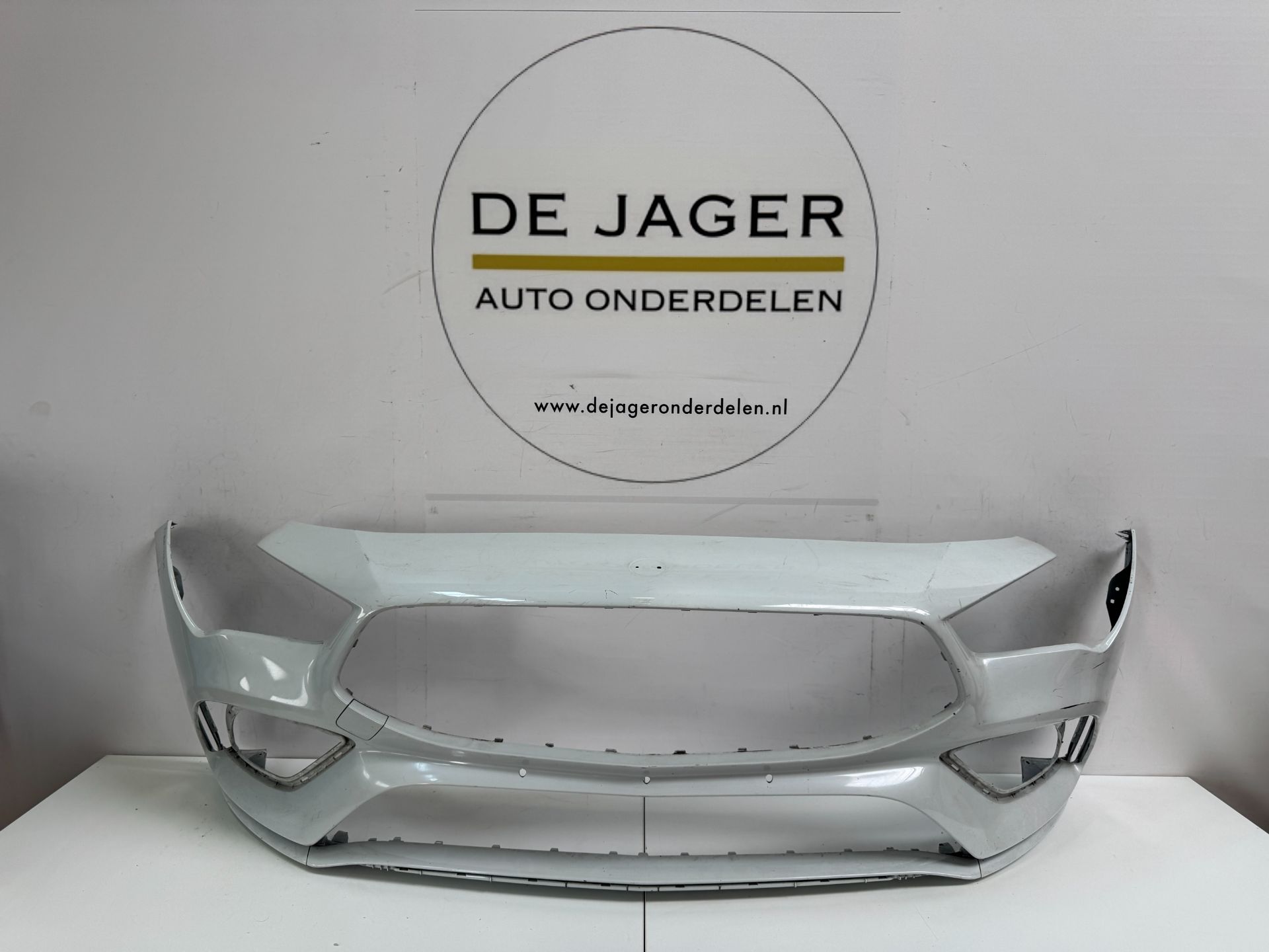 MERCEDES W118 CLA AMG VOORBUMPER BUMPER A1188853901
