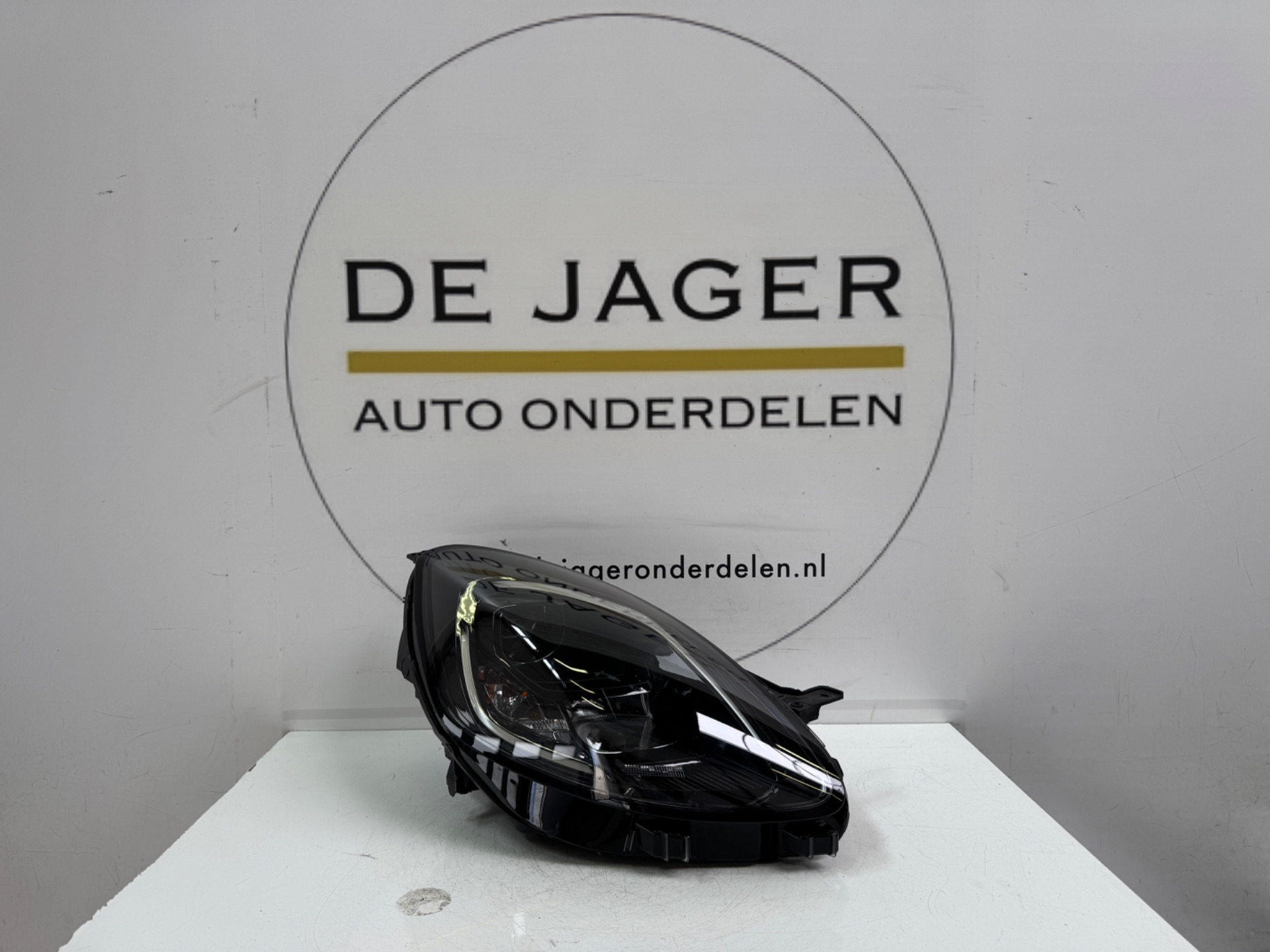 FORD PUMA MK2 VOL LED KOPLAMP RECHTS L1TB-13E014-GK