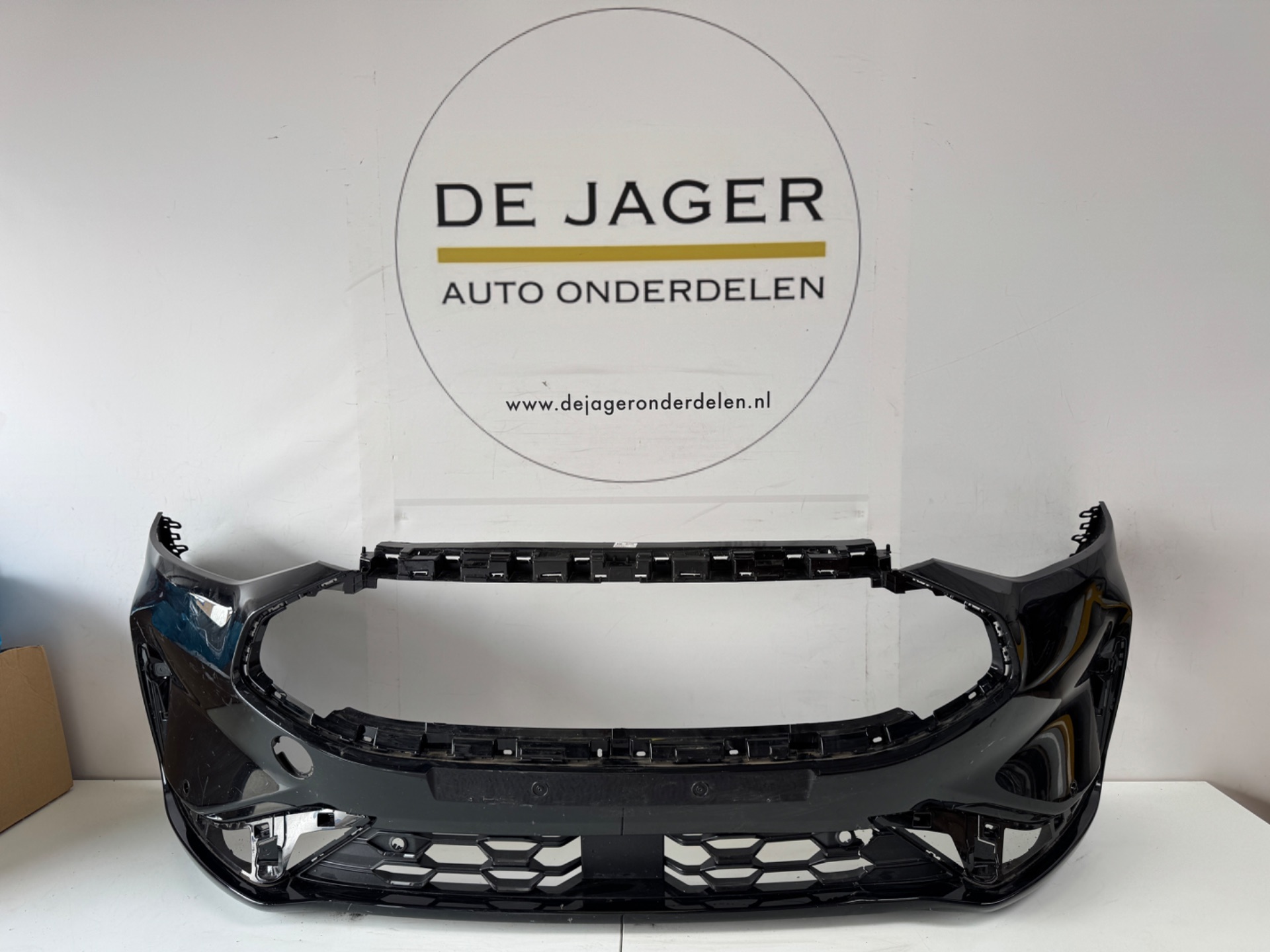 FORD KUGA III MK3 FACELIFT ST LINE VOORBUMPER BUMPER