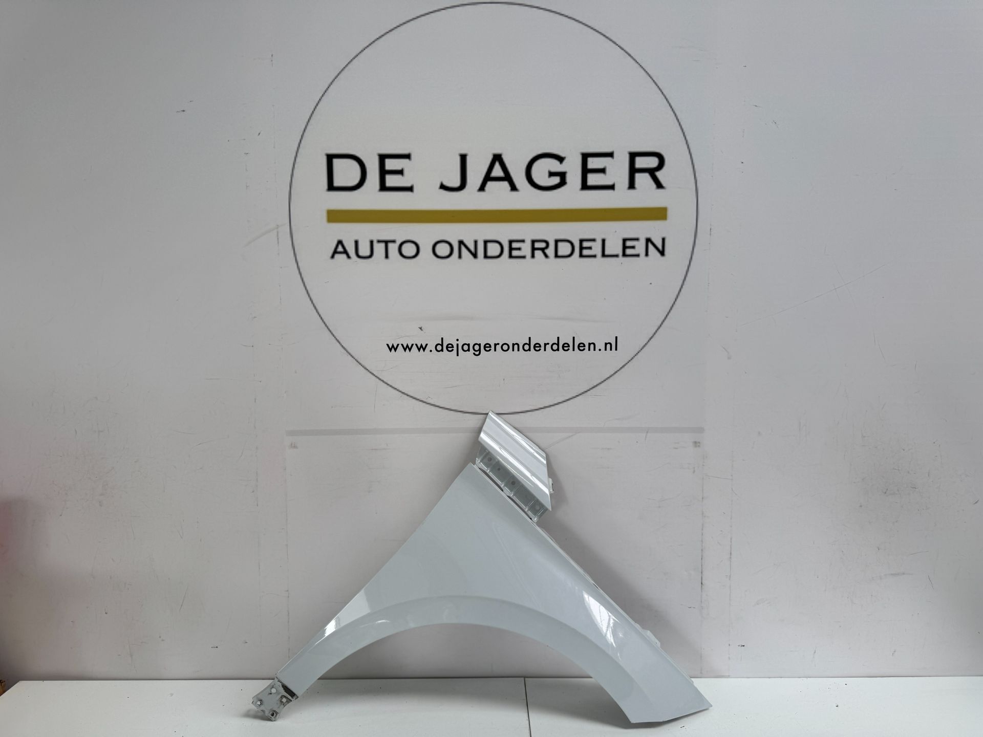 SKODA ENYAQ 5LA SIDE WINDOW FRONT RIGHT ORIGINAL 20