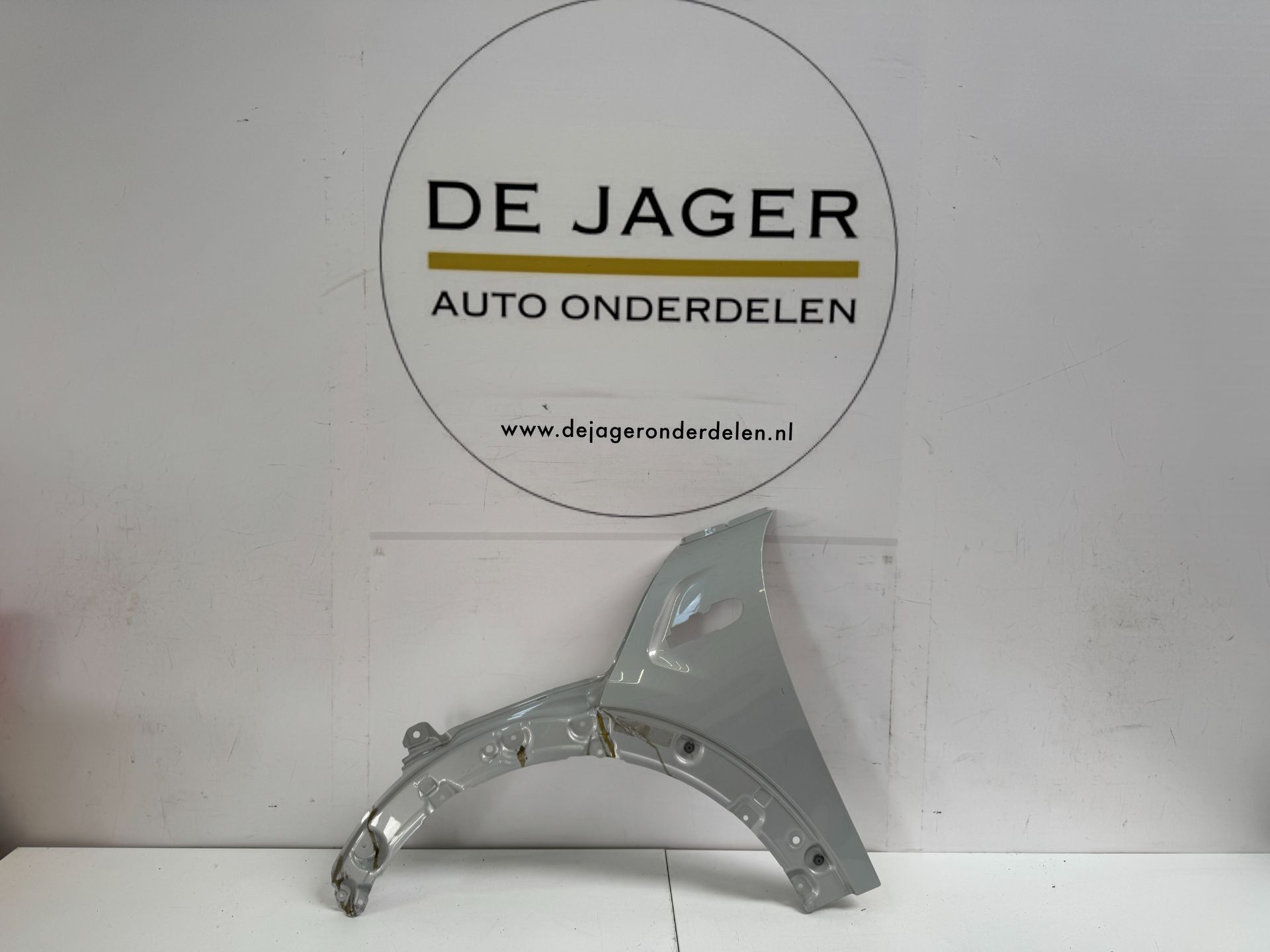 MINI F55 F56 F57 ZIJSCHERM SPATBORD LINKS VOOR 2014-