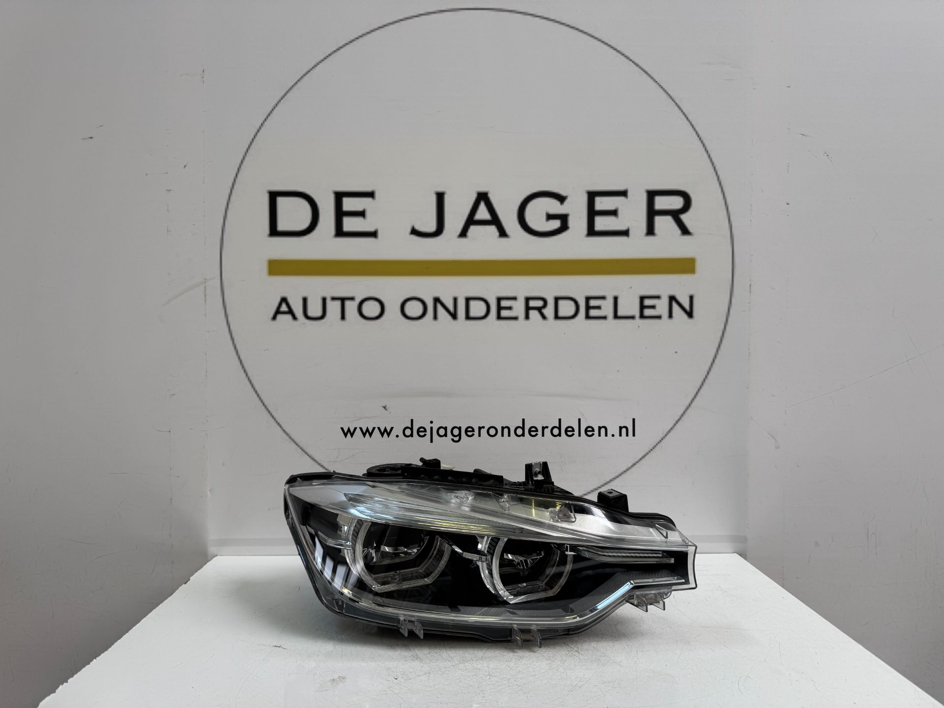 BMW F30 F31 LCI FACELIFT ADAPTIVE LED KOPLAMP RECHTS 7214802