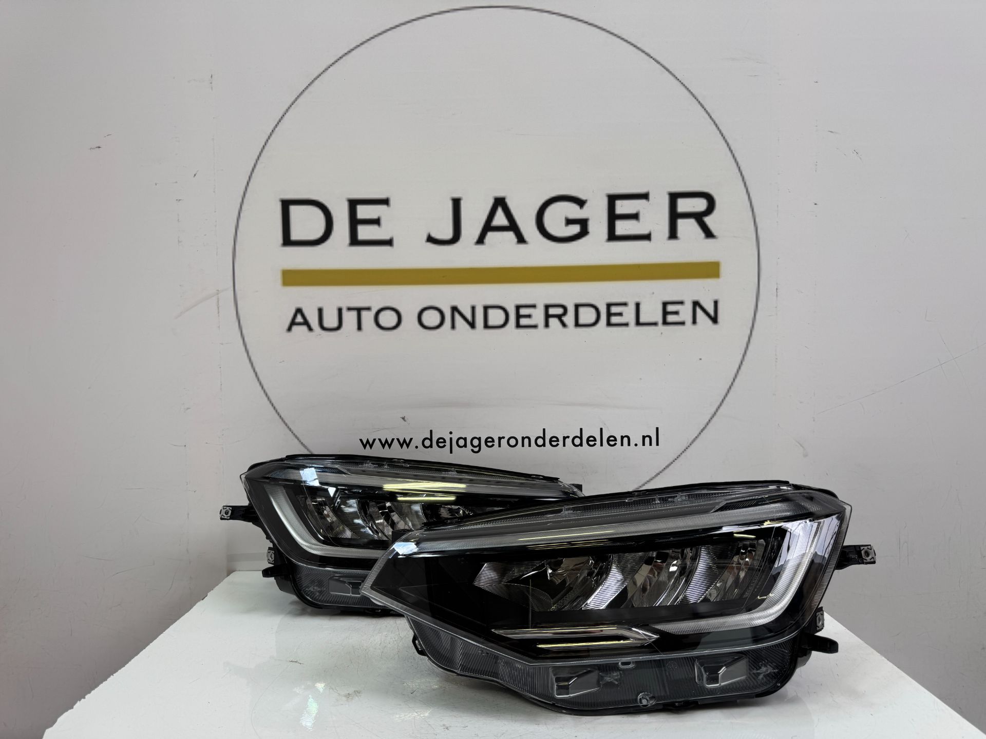 VW TAIGO LED COUPLAMP SET 2G7941006A 2G7941005A