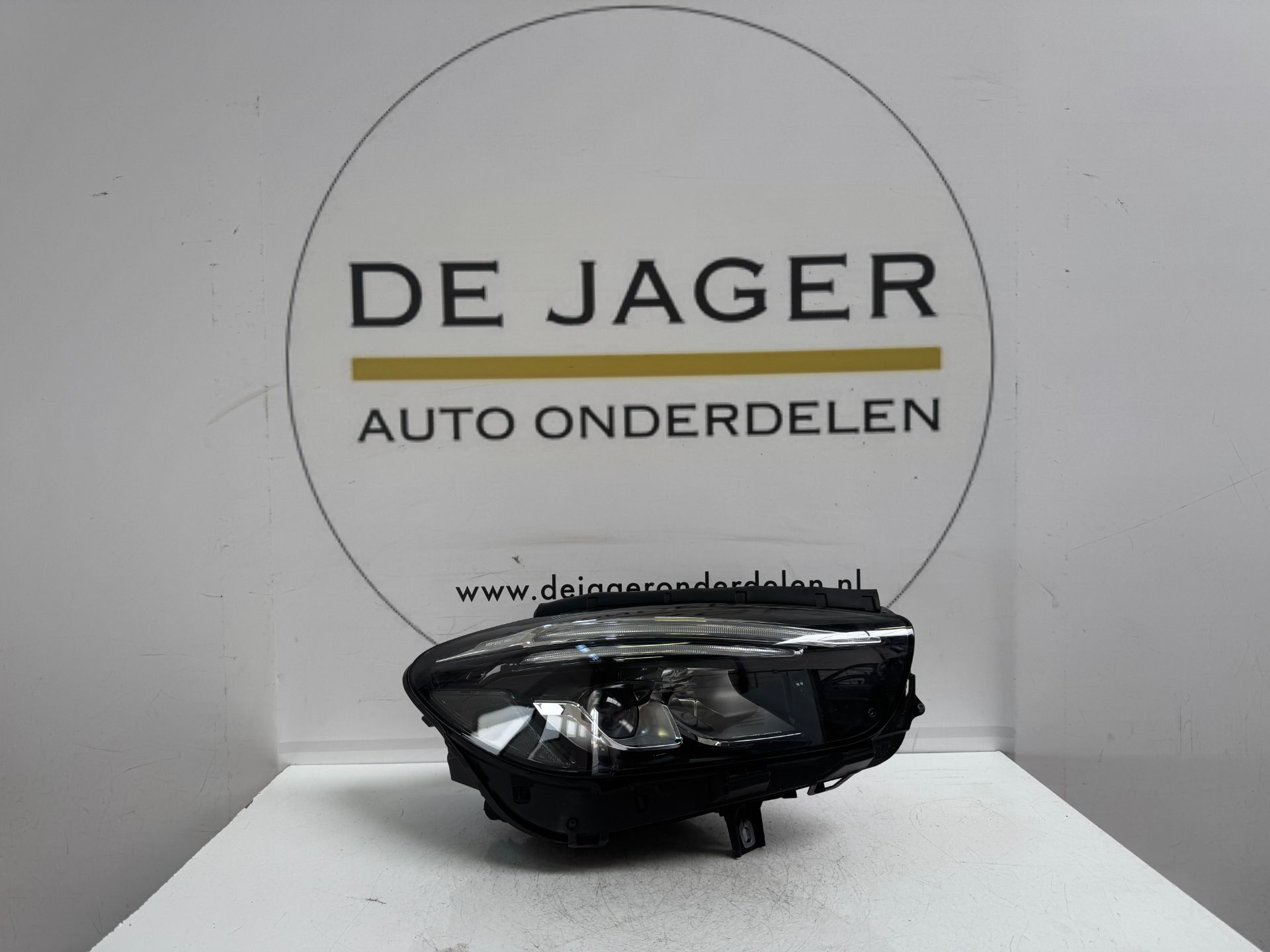 B KLASSE W247 HIGH PERF LED KOPLAMP RECHTS A2479062603
