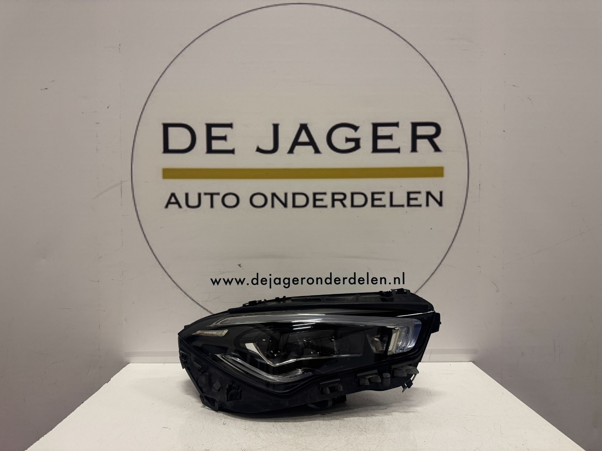 MERCEDES W118 CLA PHARE MULTIFAISCEAU DROIT A1189063200