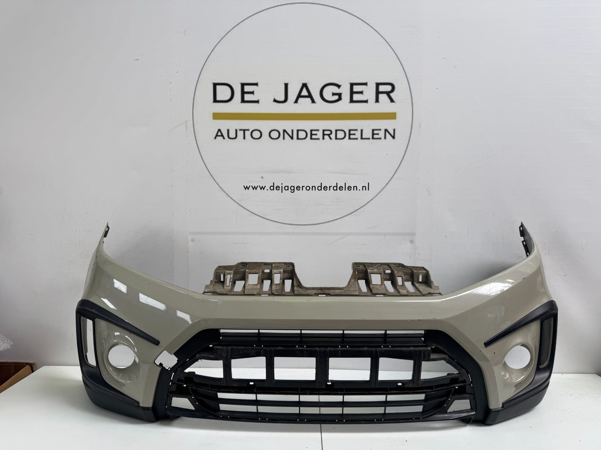 SUZUKI VITARA 3 VOORBUMPER BUMPER 2018 - 2021
