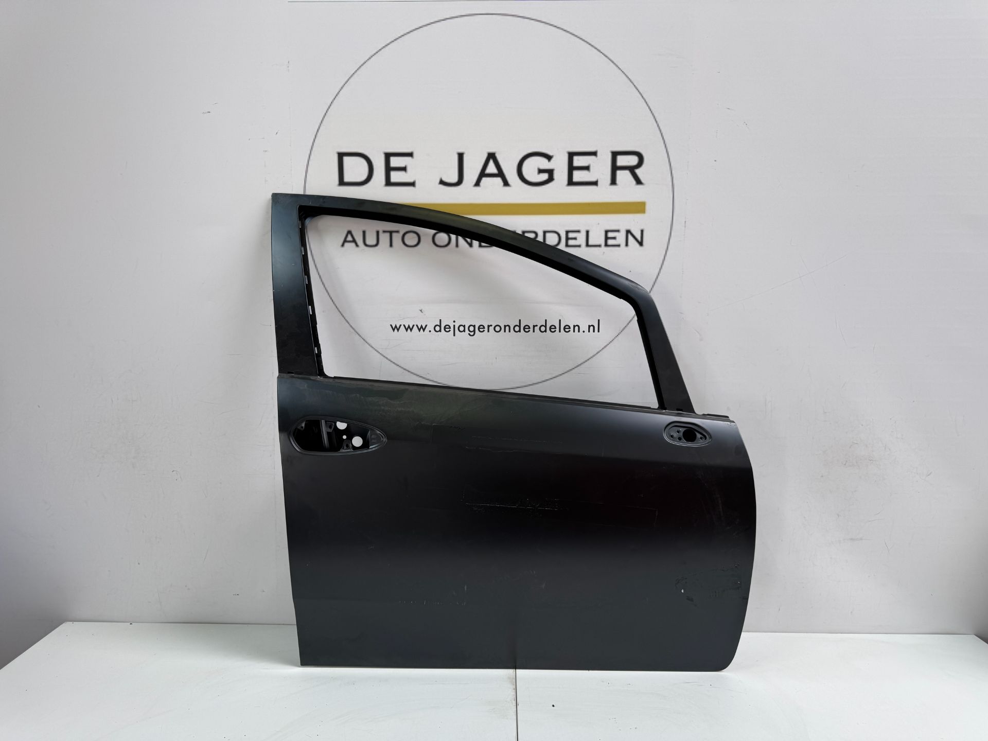FIAT PUNTO DEUR PORTIER RECHTS VOOR