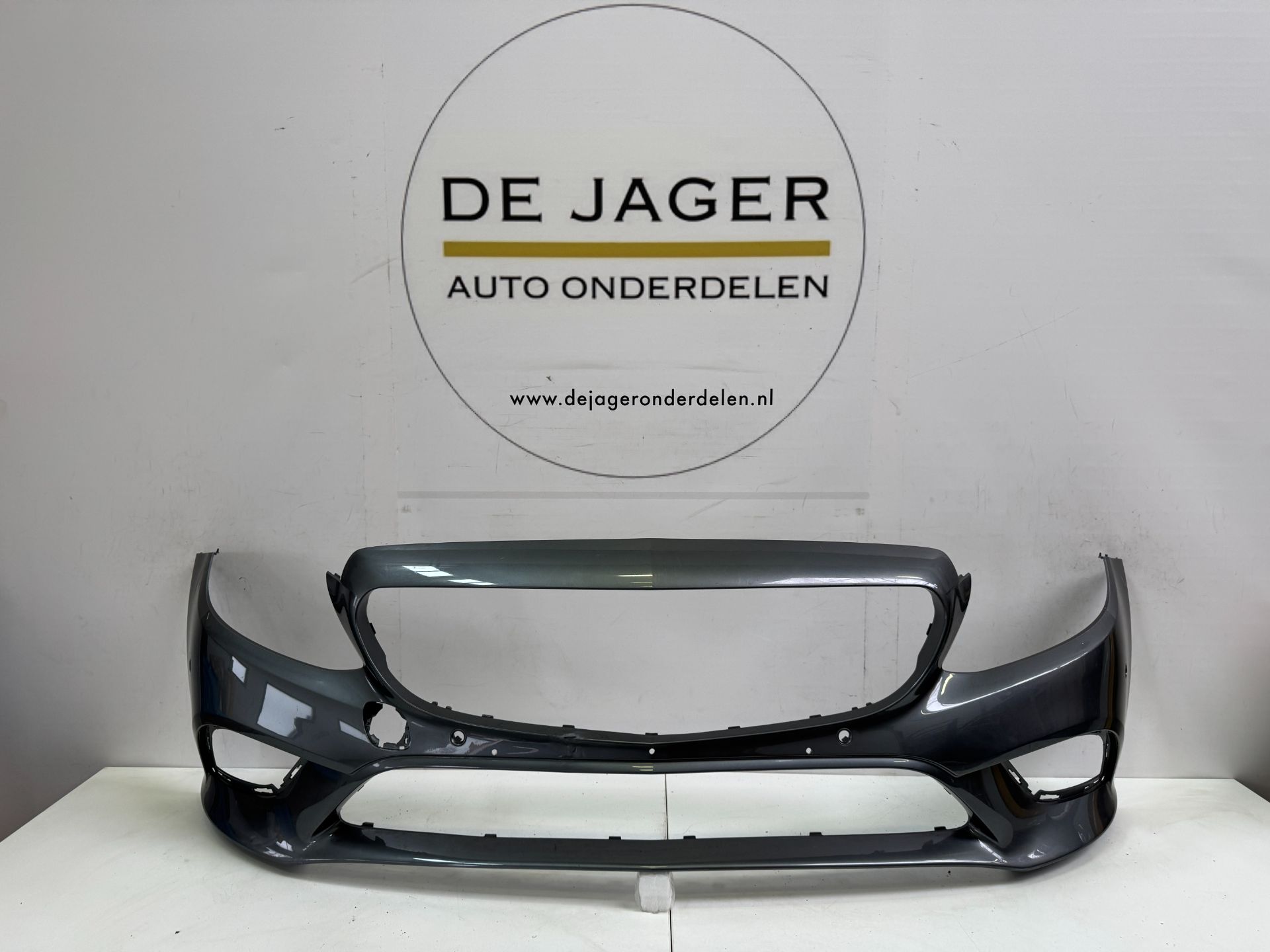 MB C KLASSE W205 FACELIFT VOORBUMPER BUMPER  A2058851101