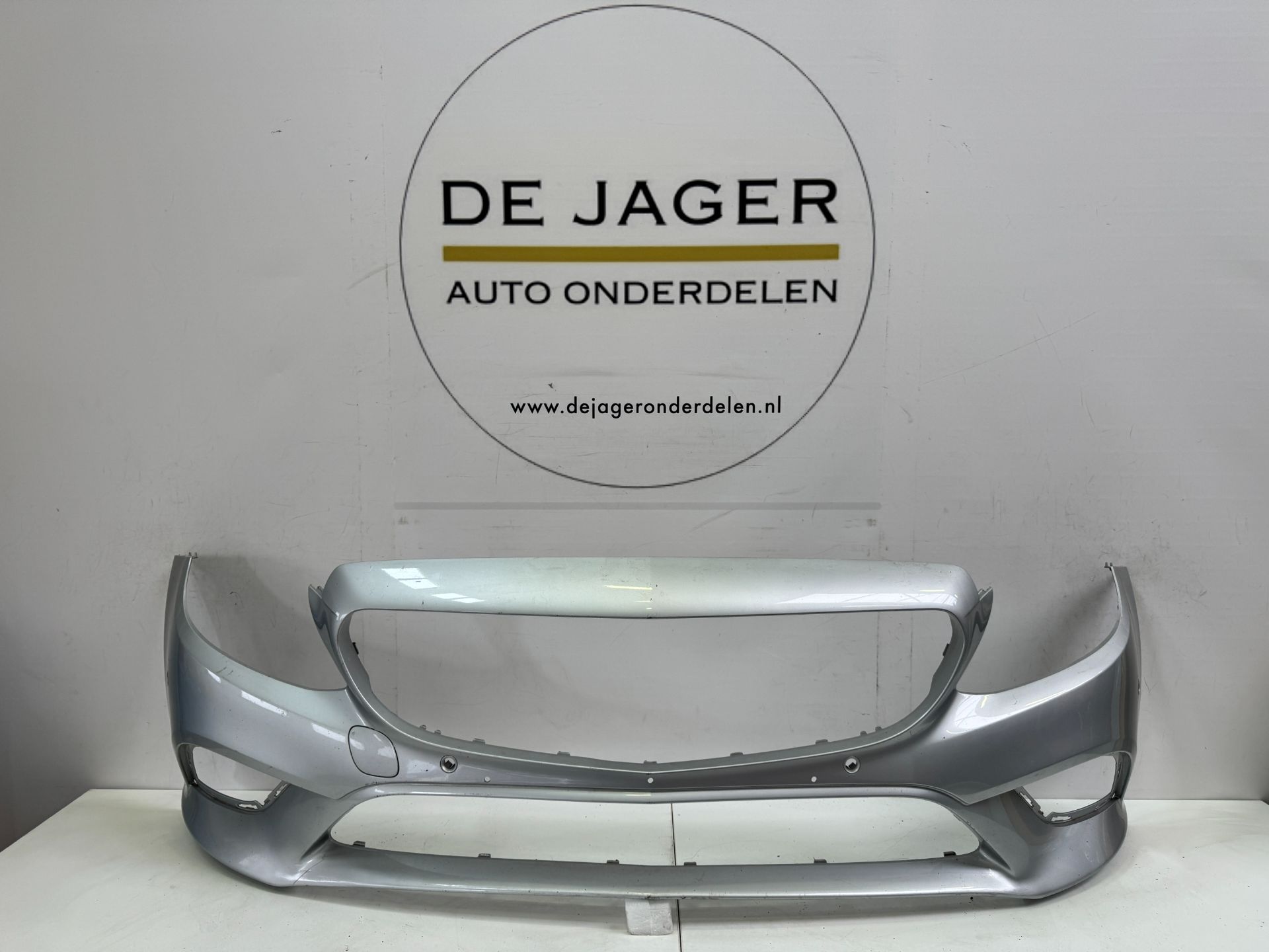 MB C KLASSE W205 FACELIFT VOORBUMPER BUMPER  A2058851101