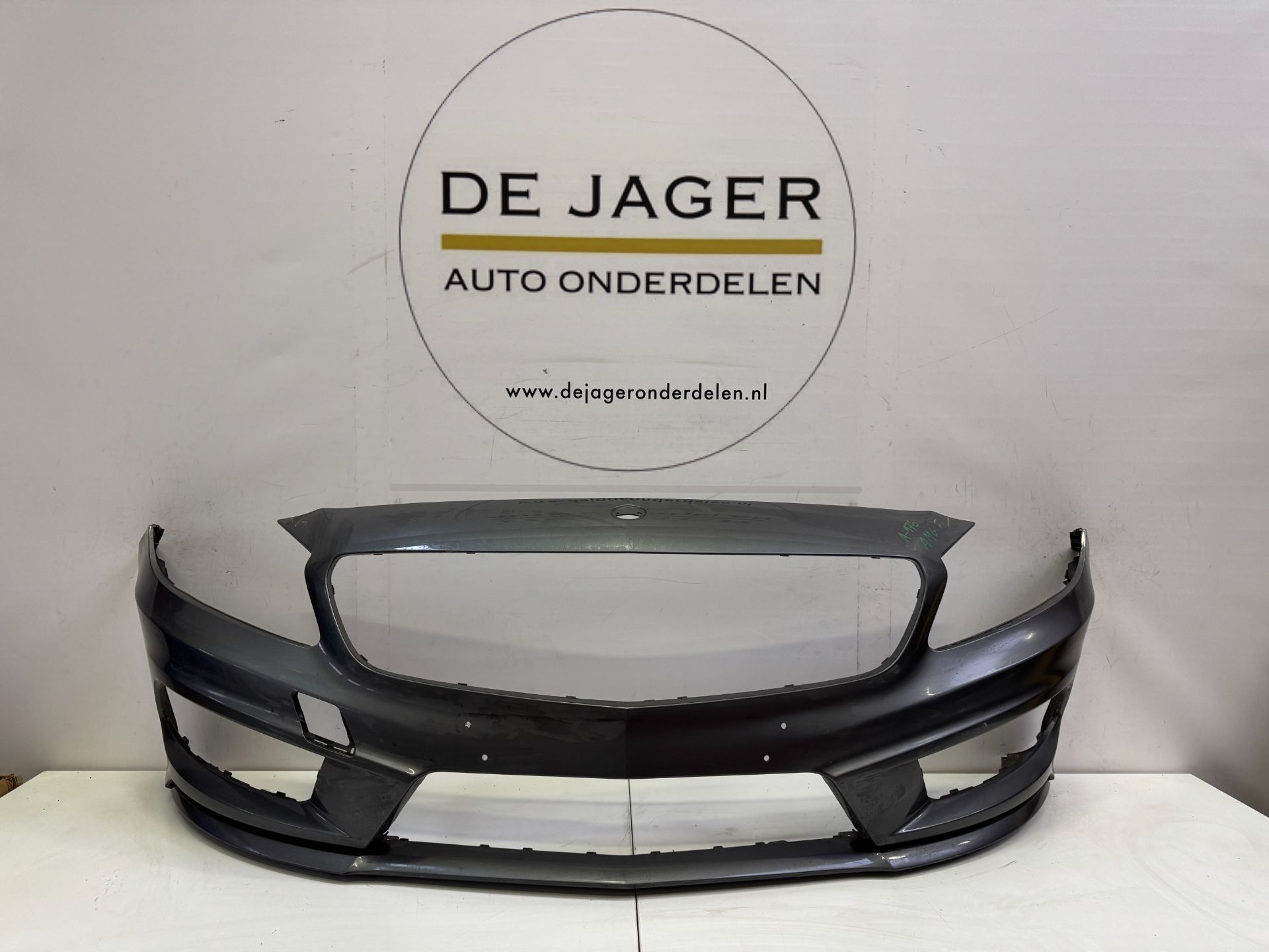 MB A KLASSE W176 AMG VOORBUMPER BUMPER A1768851825