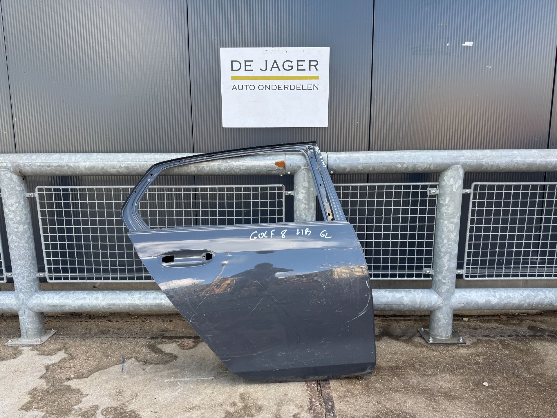 VOLKSWAGEN GOLF 8 DOOR RIGHT REAR 5H4833312G