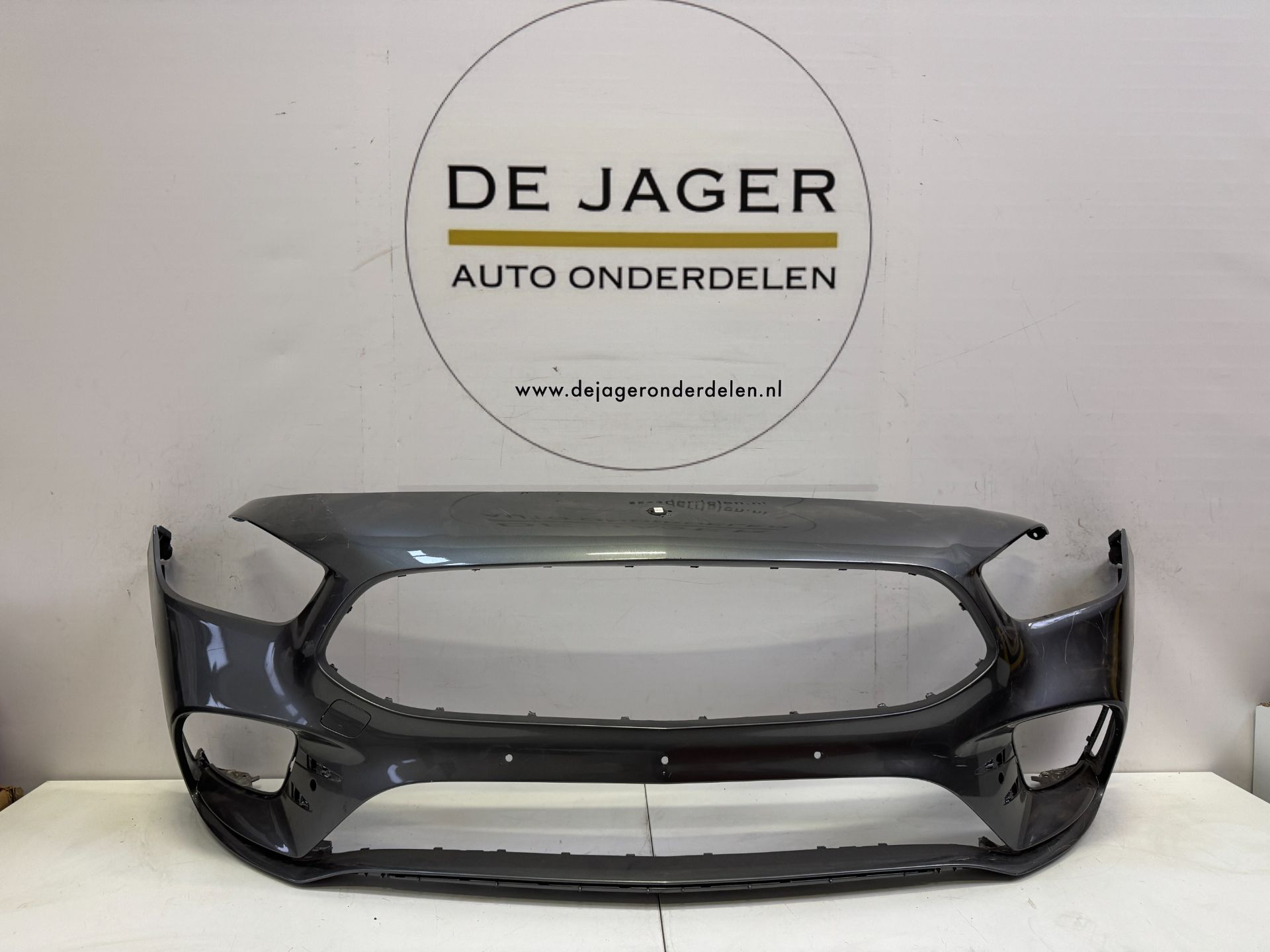 MERCEDES B KLASSE W247 AMG VOORBUMPER BUMPER A2478851302