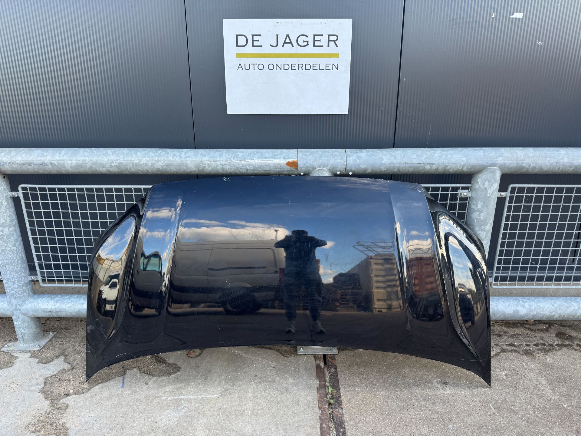 VW CRAFTER MOTORKAP 2017- 7C0823033 7C0823155