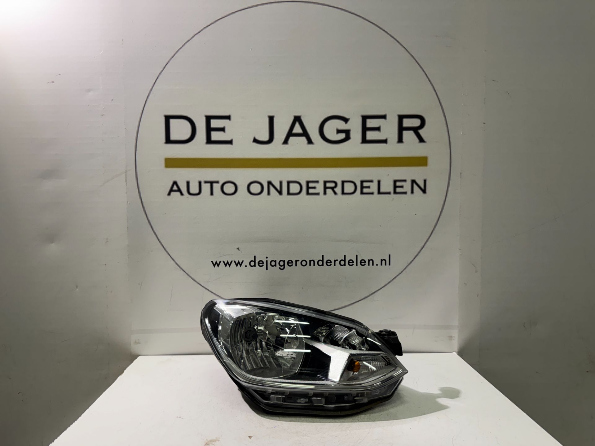 Phare droit Volkswagen 1S1 Up! Restylé 1S1941016AB