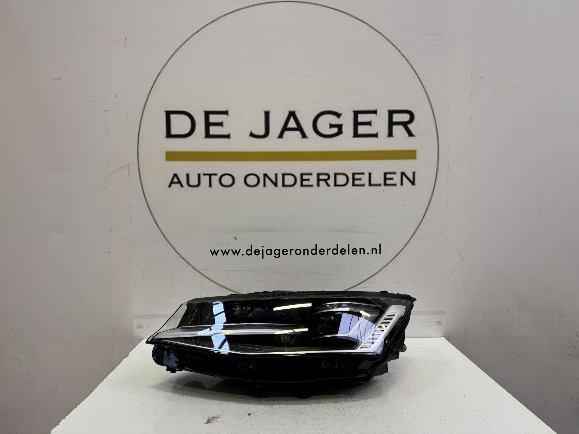VW TRANSPORTER T7 VOLANT LED IQ LIGHT LIEN DE LAMPE 7T1941081E
